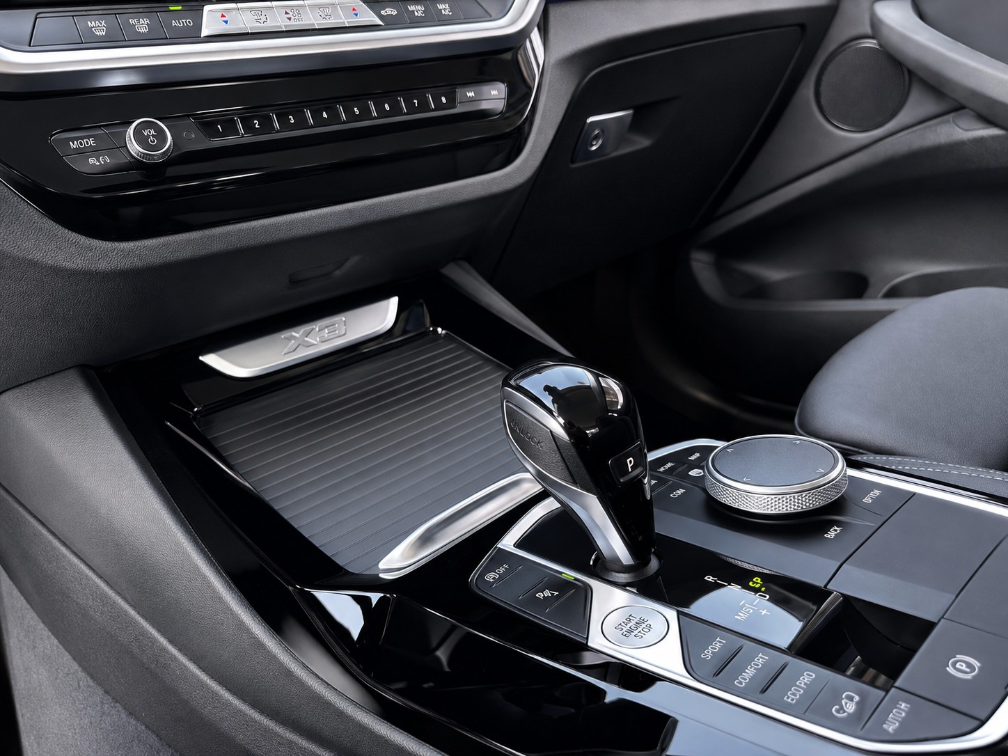 BMW X3 20d xDrive * CH FAHRZEUG *-image-14