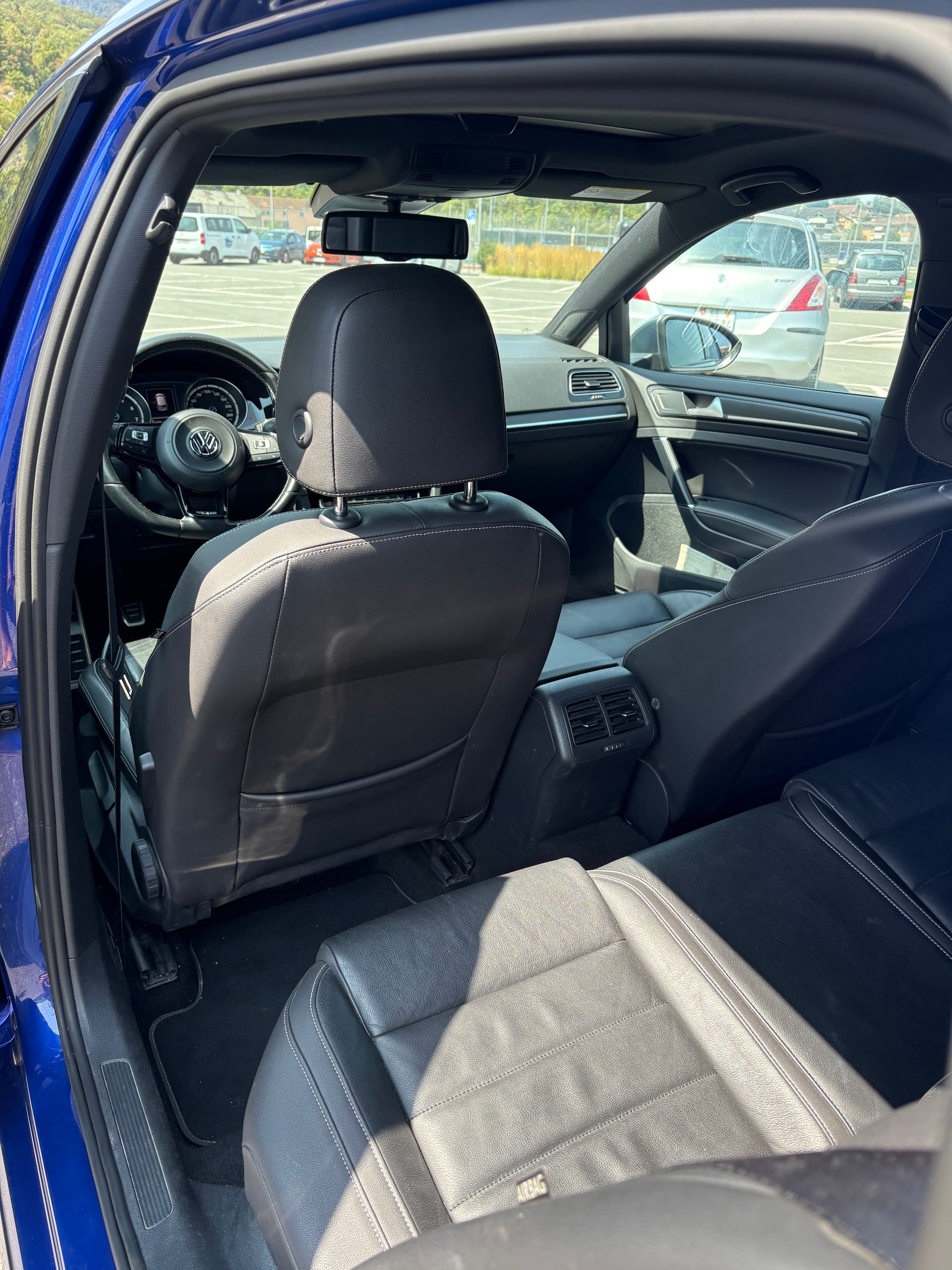VW 2.0 TSI R 4 Motion-image-8