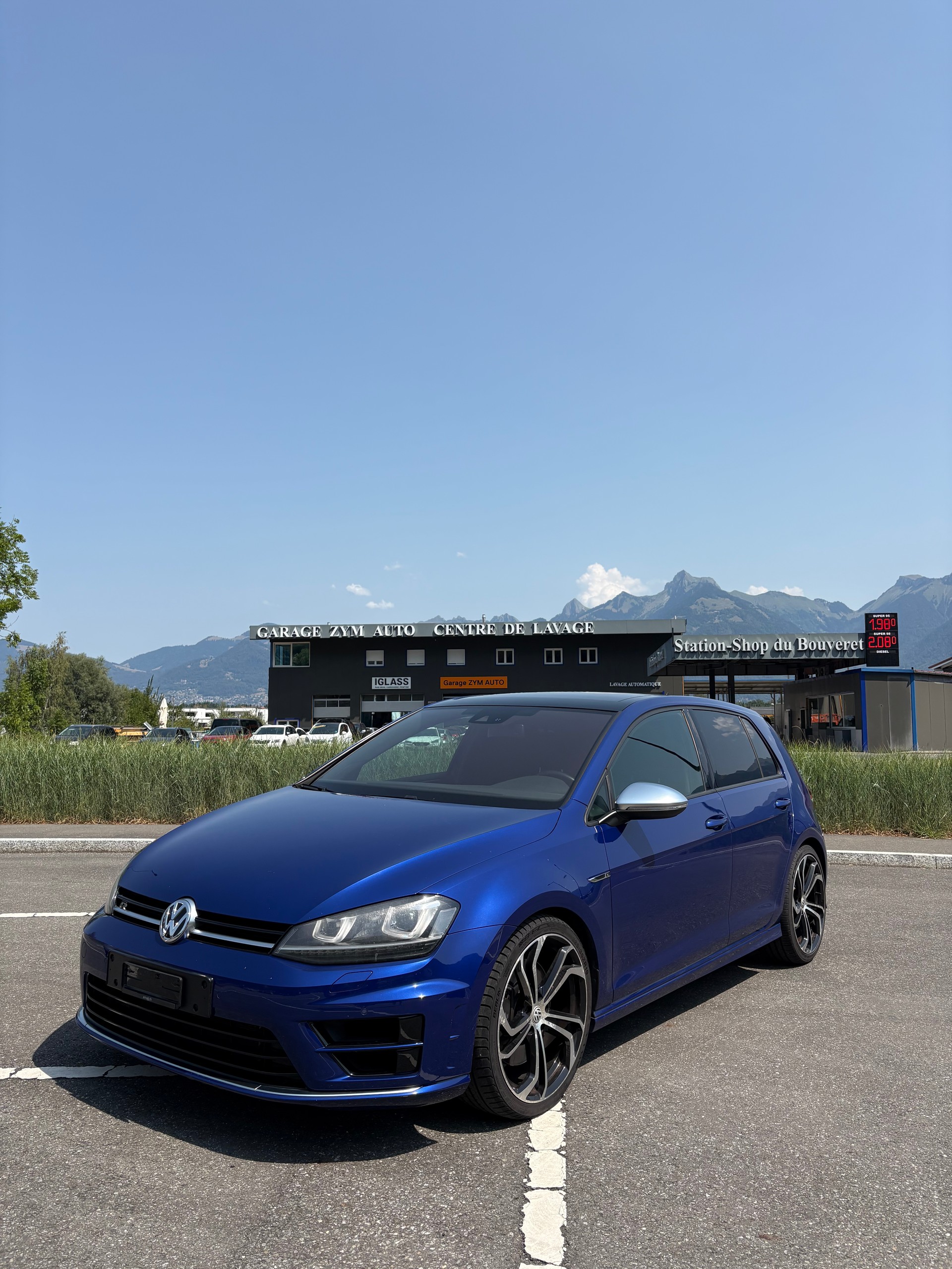 VW 2.0 TSI R 4 Motion-image-0