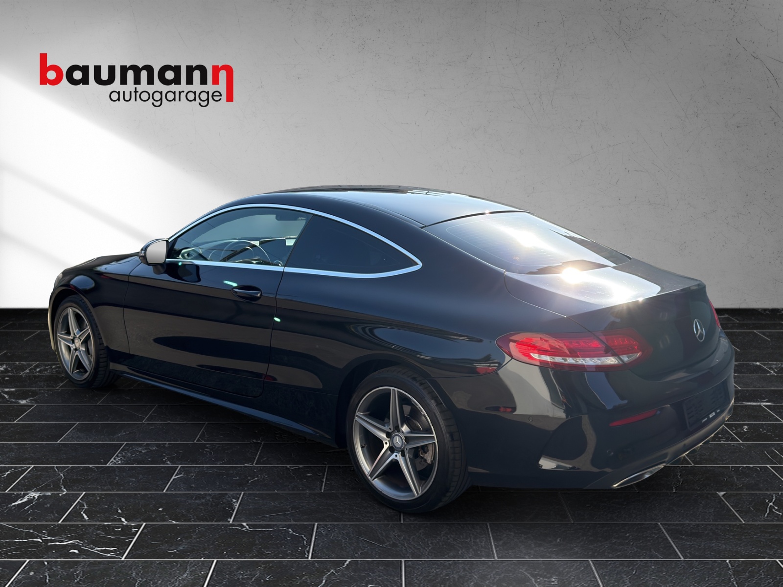 MERCEDES-BENZ C 250 AMG Line Coupé 7G-tronic-image-3