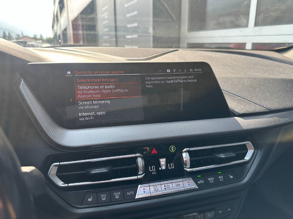 BMW M135i xDrive (CH)-image-11