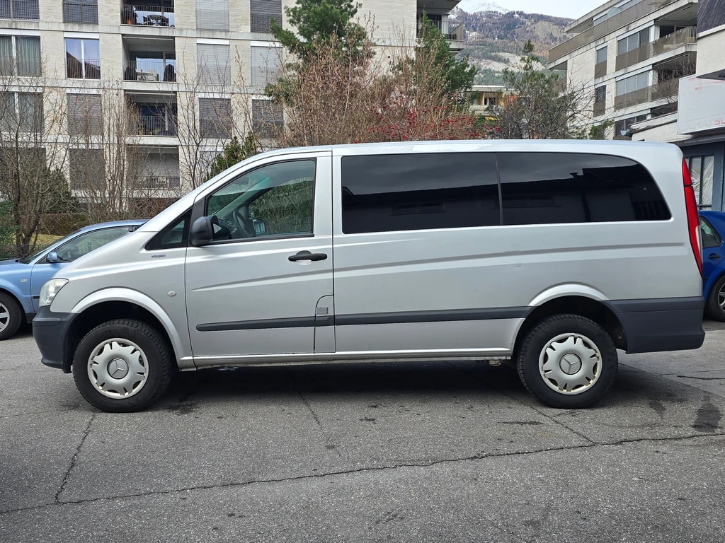 MERCEDES-BENZ Vito 116 CDI Blue Efficiency L 4Matic A-image-5