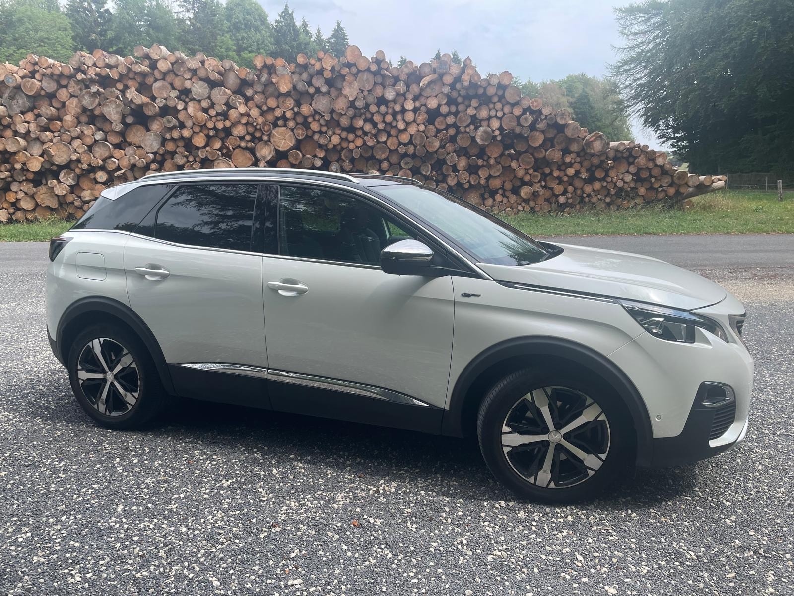 PEUGEOT 2.0 BlueHDi 180 GT-image-2