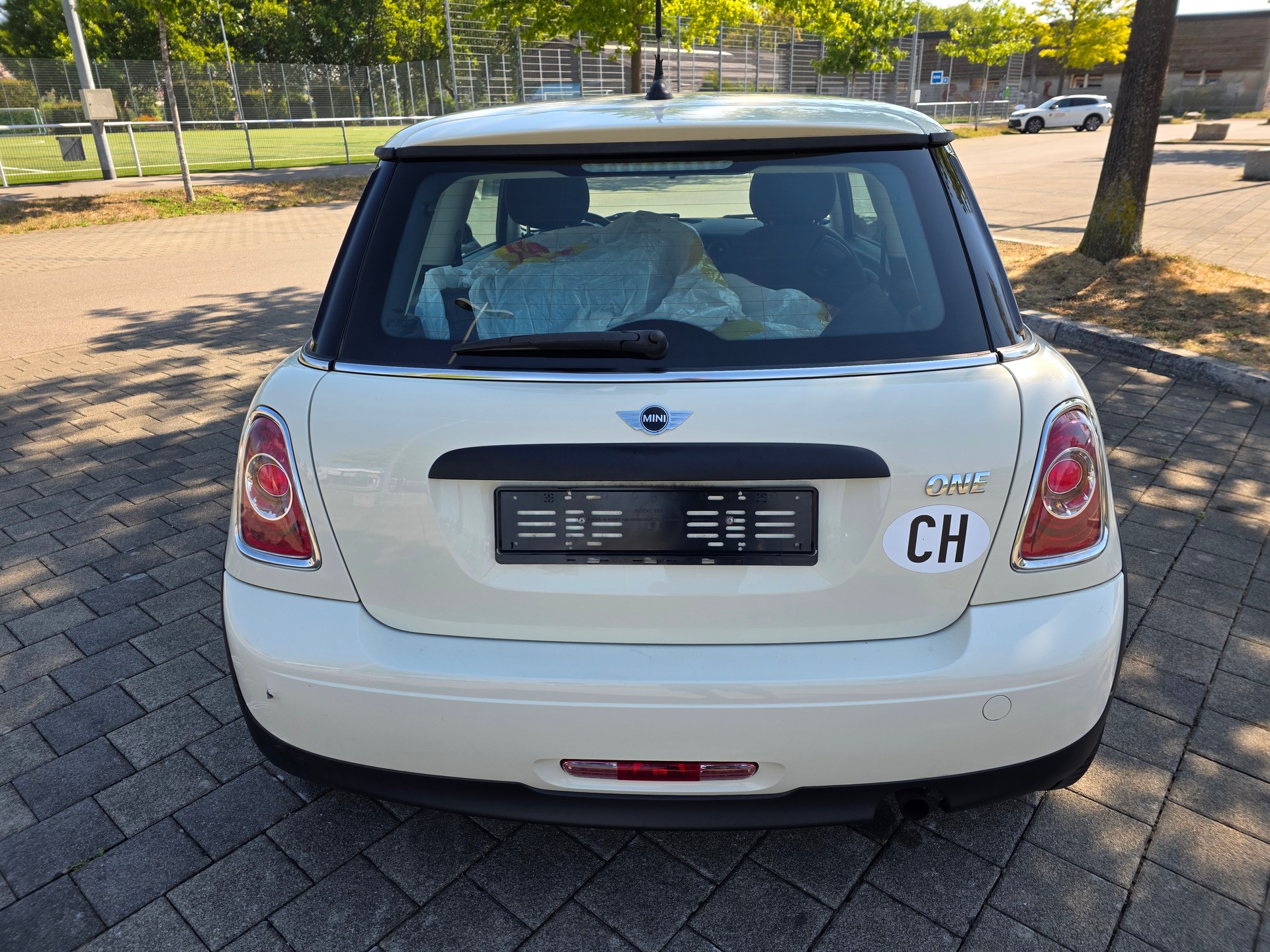 MINI One-image-7