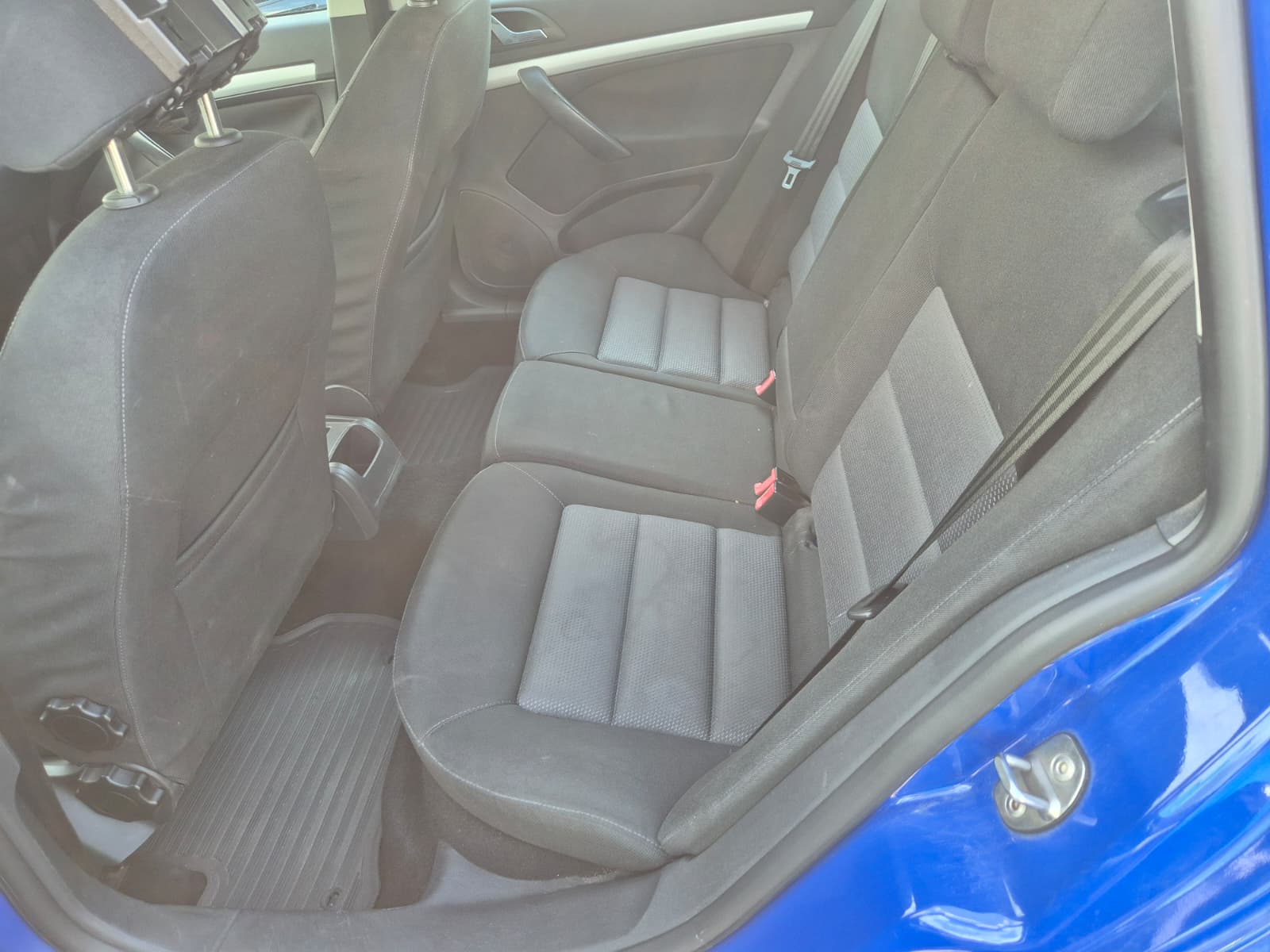 SKODA Octavia 1.6 Ambiente-image-6