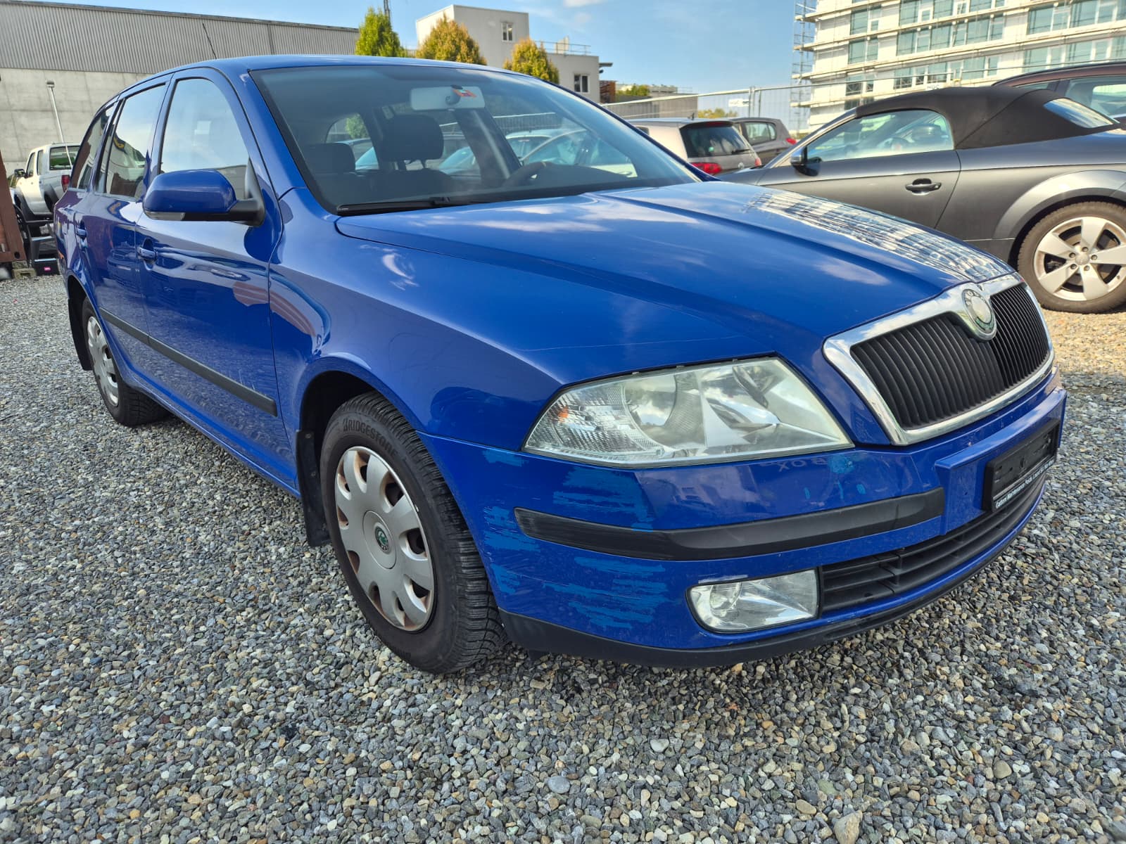 SKODA Octavia 1.6 Ambiente-image-1