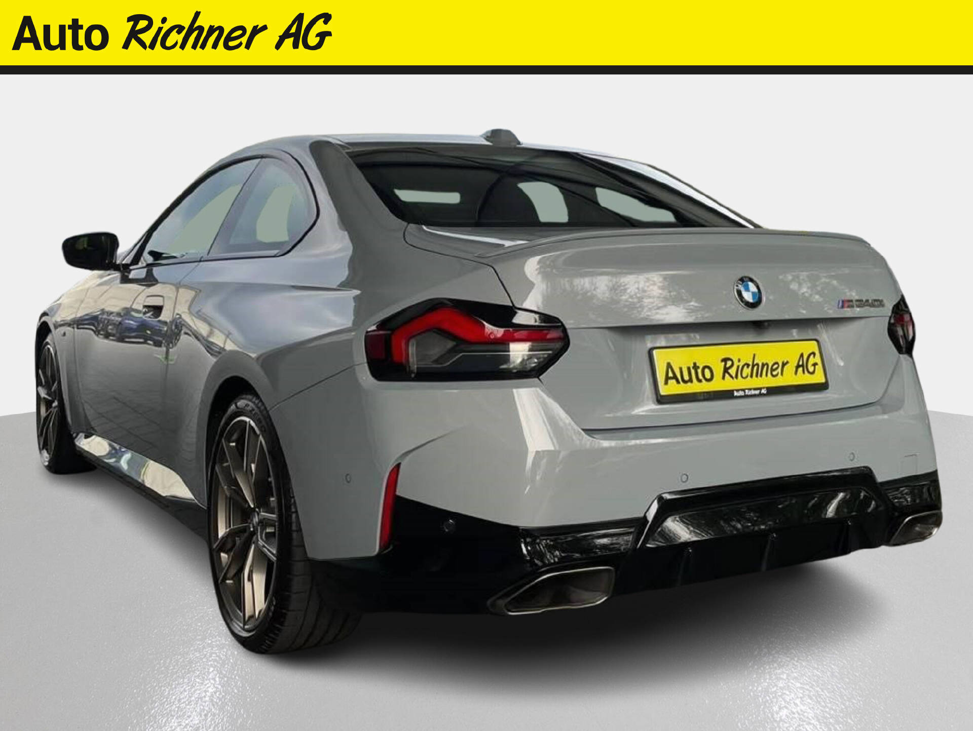 BMW M240i xDrive Coupé-image-4