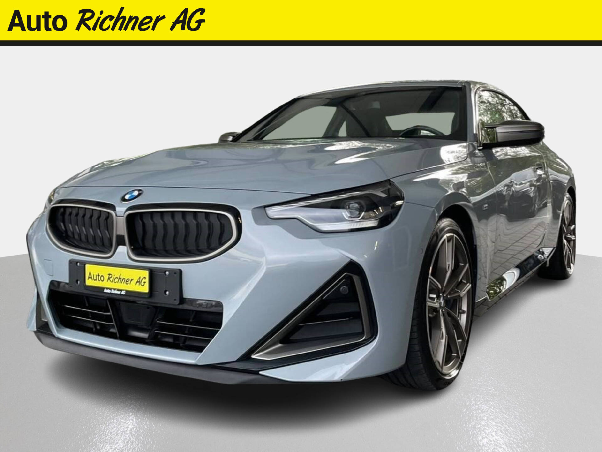 BMW M240i xDrive Coupé-image-1