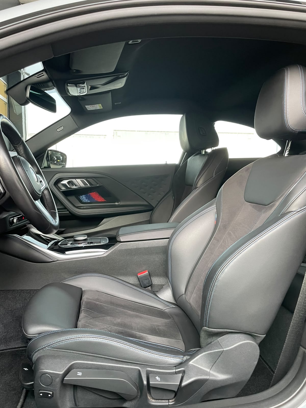 BMW M240i xDrive Coupé-image-5