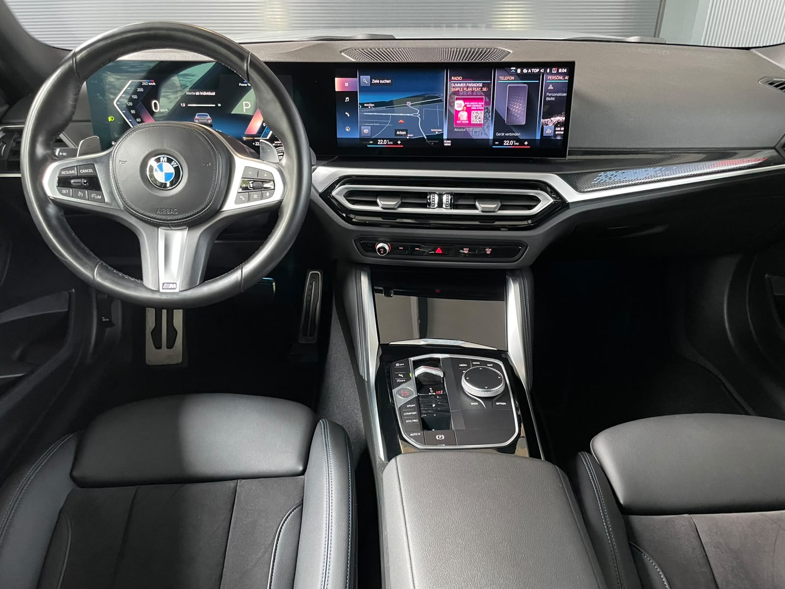 BMW M240i xDrive Coupé-image-6