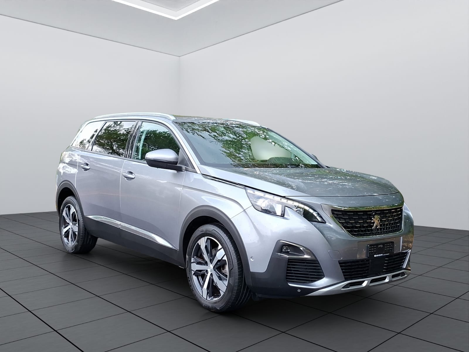 PEUGEOT 5008 1.6 THP Allure EAT-image-2