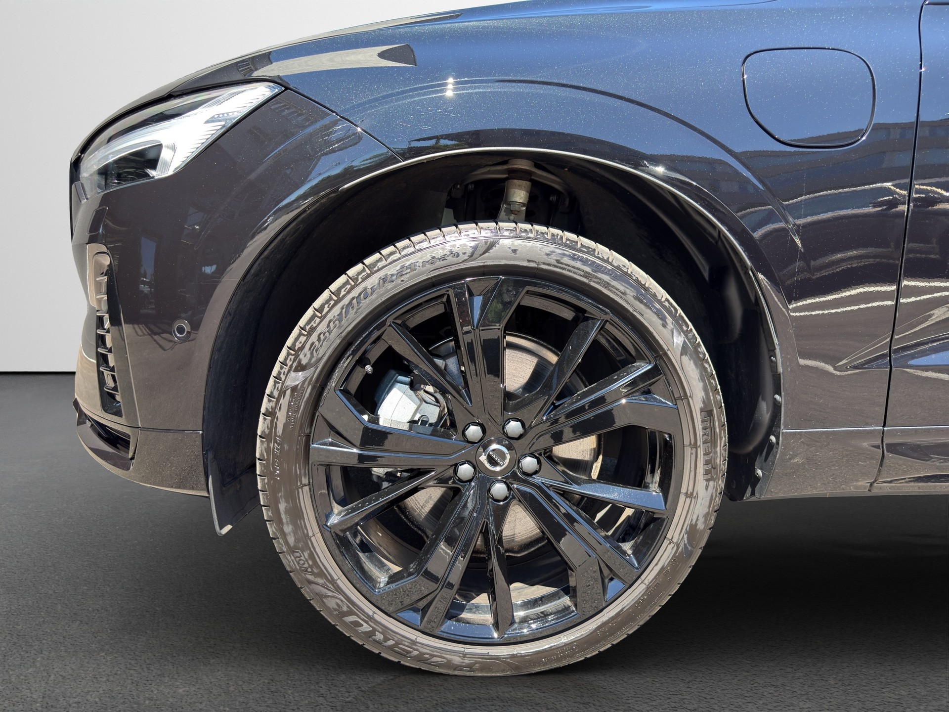 VOLVO XC60 2.0 T8 TE XCENTRIC Black Edition eAWD-image-6