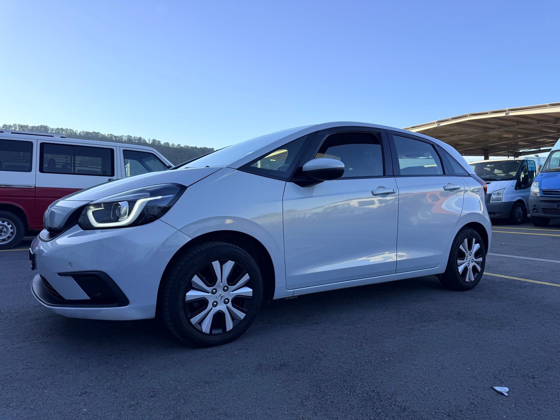 HONDA Jazz 1.5i-MMD Elegance E-CVT-image-0