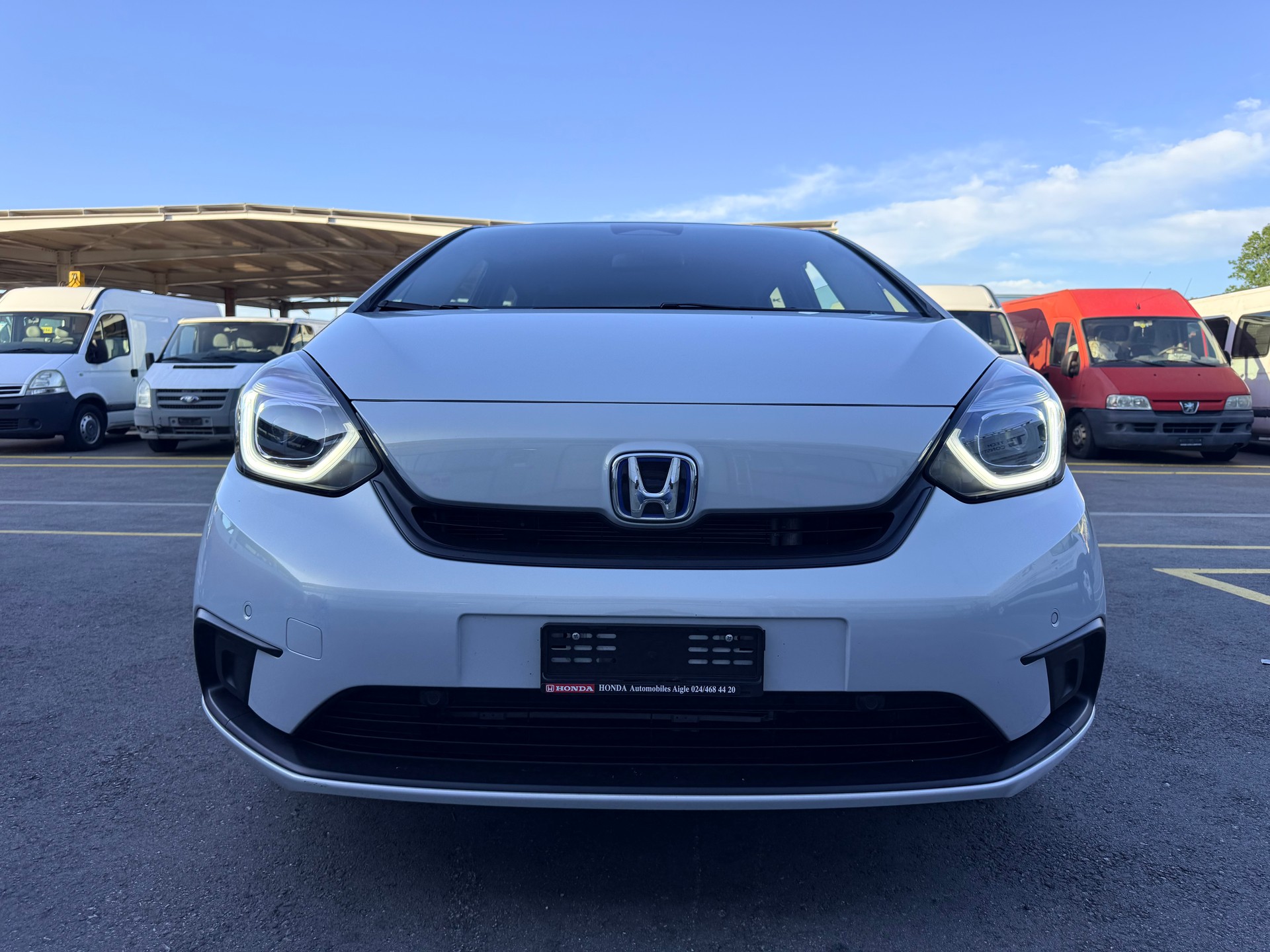 HONDA Jazz 1.5i-MMD Elegance E-CVT-image-2
