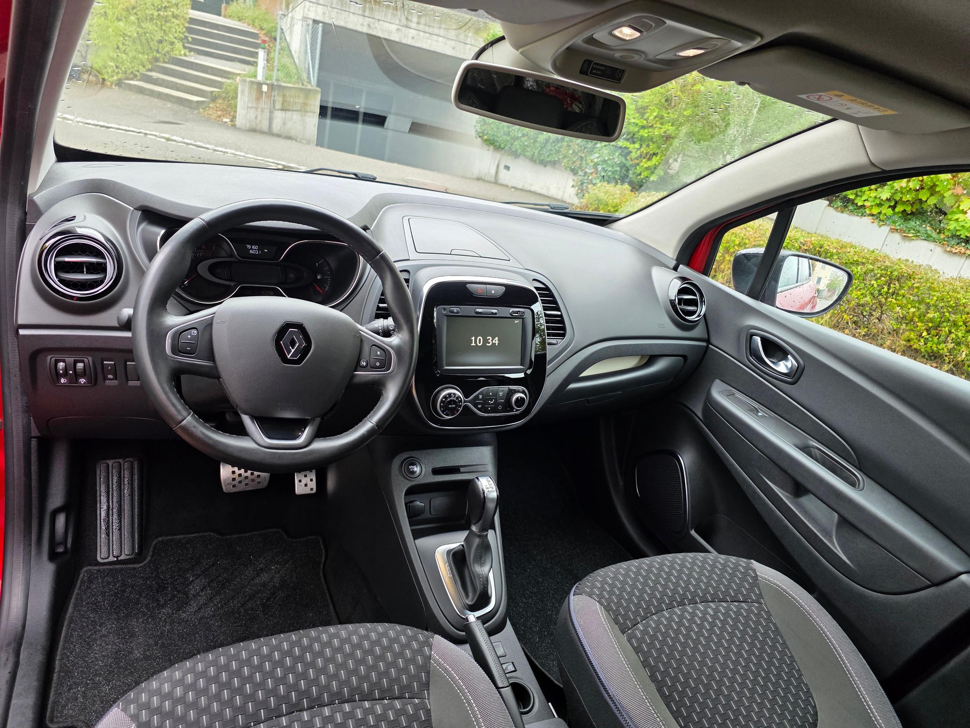 RENAULT Captur 1.3 T 16V Intens EDC-image-7
