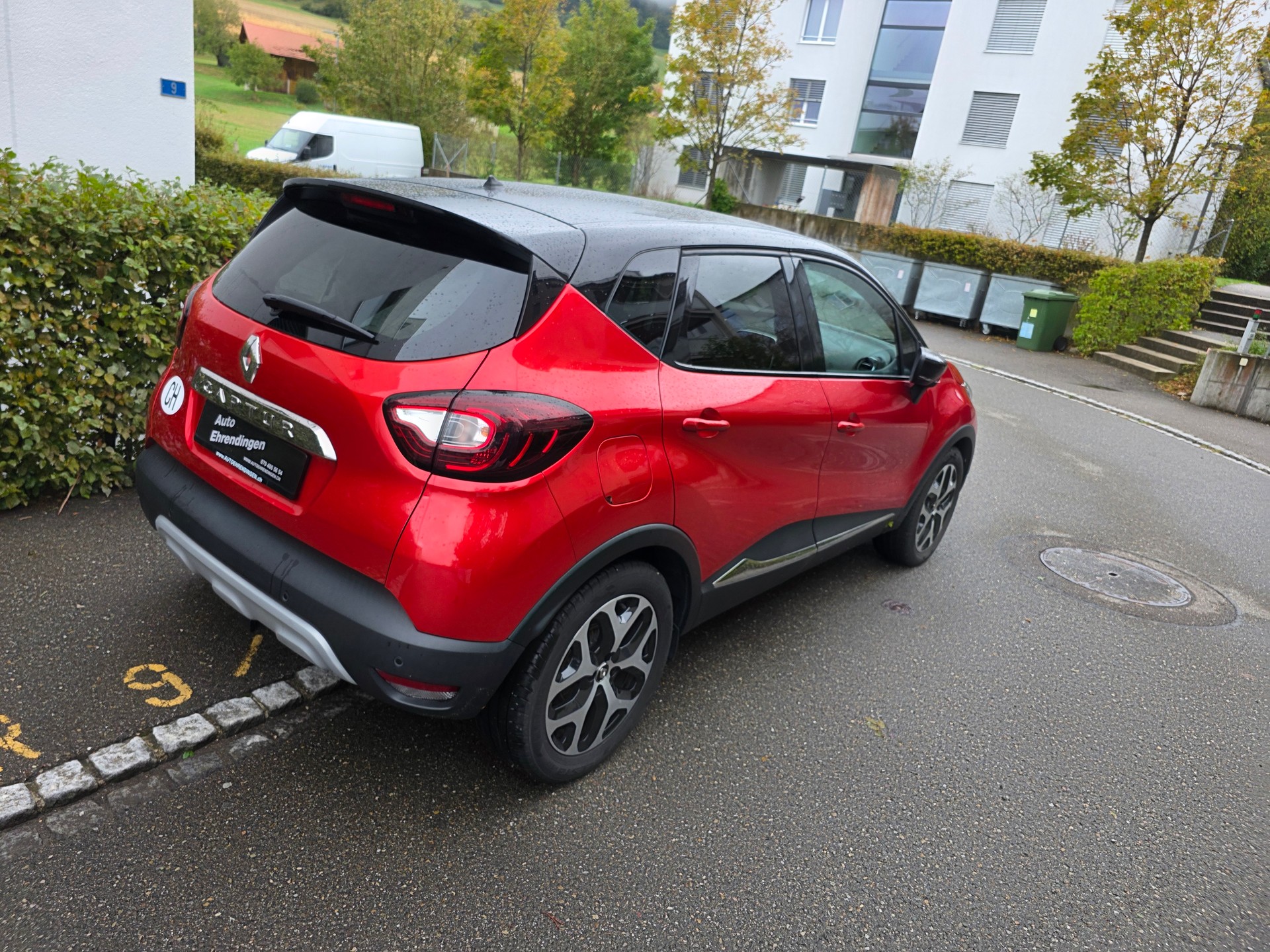 RENAULT Captur 1.3 T 16V Intens EDC-image-3