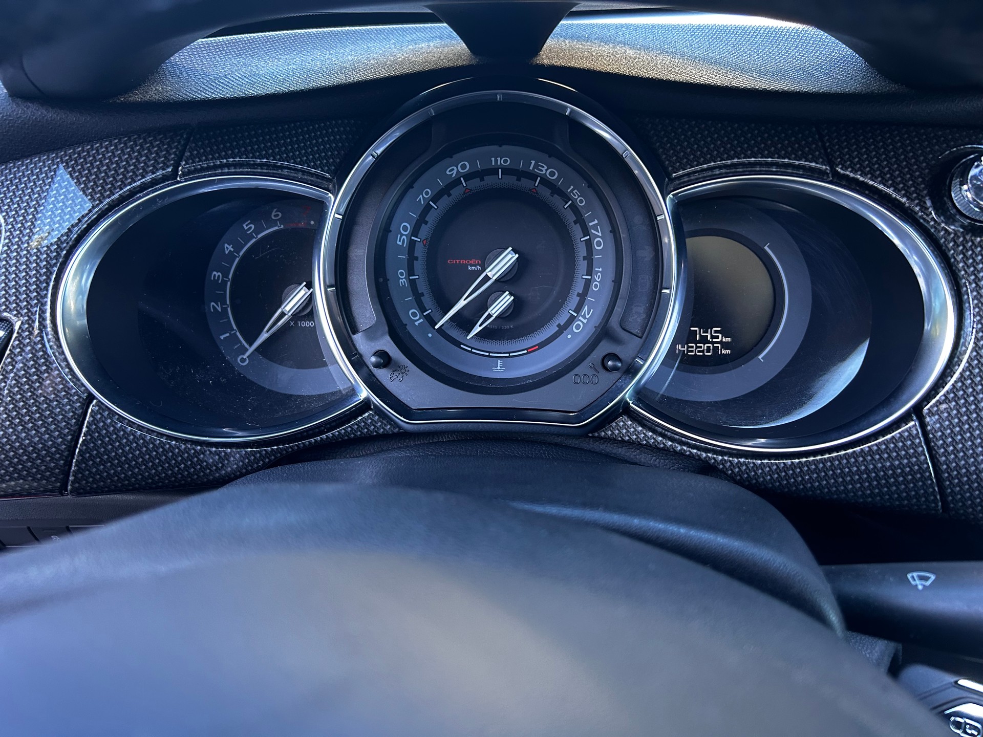 DS AUTOMOBILES DS3 Cabrio 1.6 THP Sport Chic-image-8