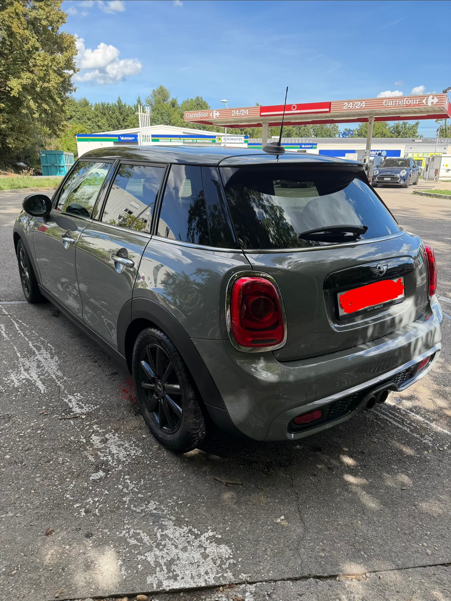 MINI 2.0i Cooper S-image-2