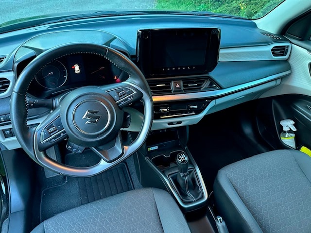 SUZUKI 1.2 Compact Top Hybrid 4x4-image-3