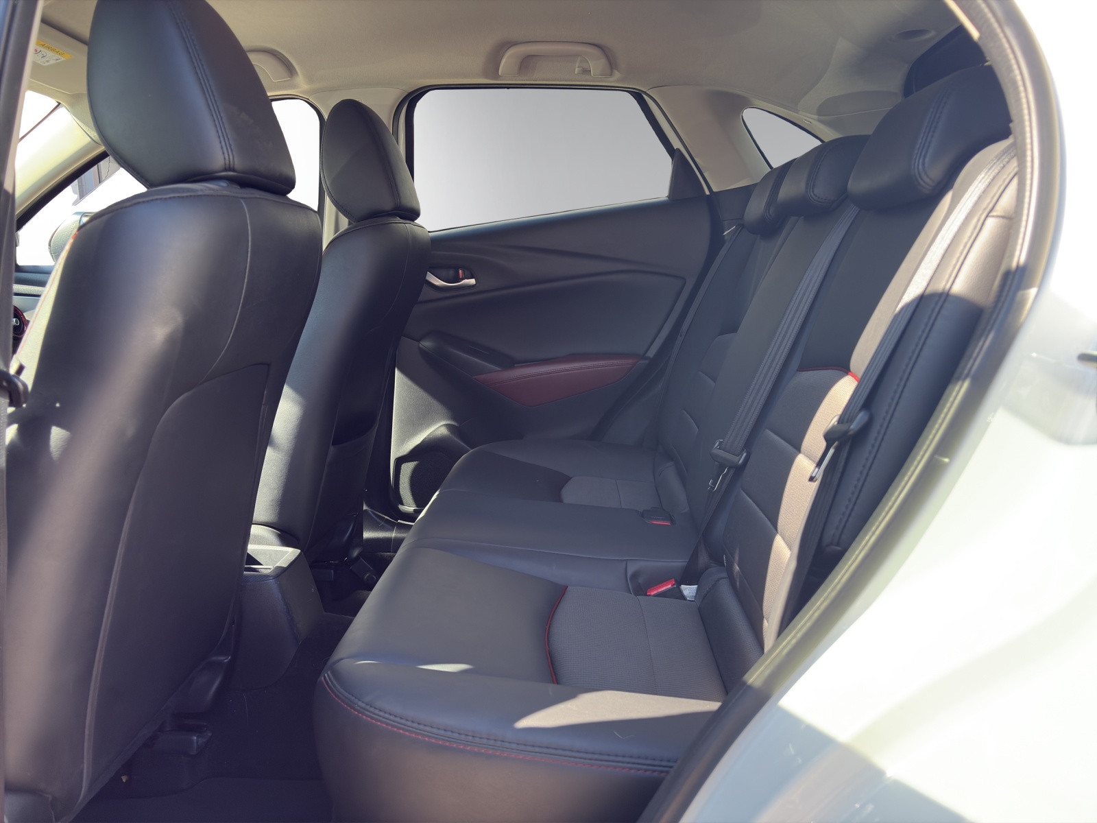MAZDA CX-3 2.0 Ambition AWD Skyactiv Drive | Frisch ab MFK | Rückfahrkamera | Sitzheizung | 8-fach Alu | BOSE | Head-Up Display |-image-10
