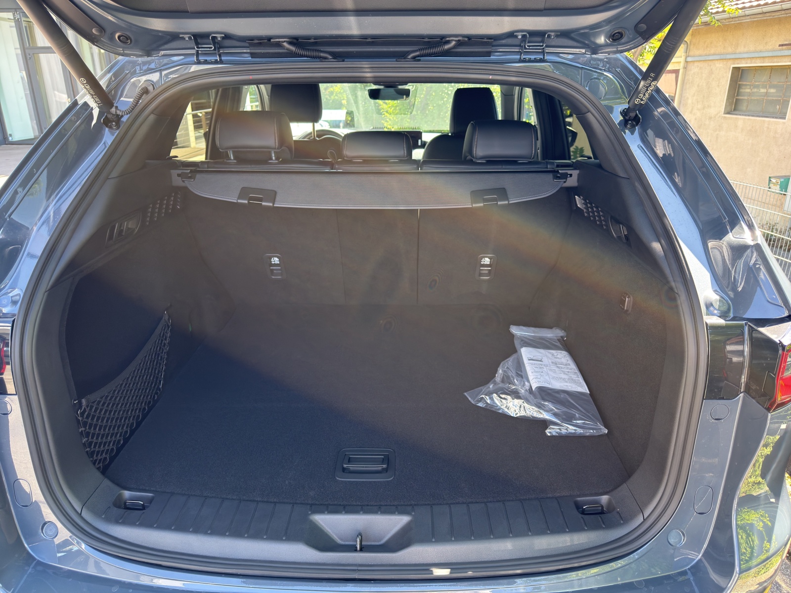 MAZDA CX-60 3.3L e-Skyactiv D 254 MHEV AWD Homura Plus-image-5