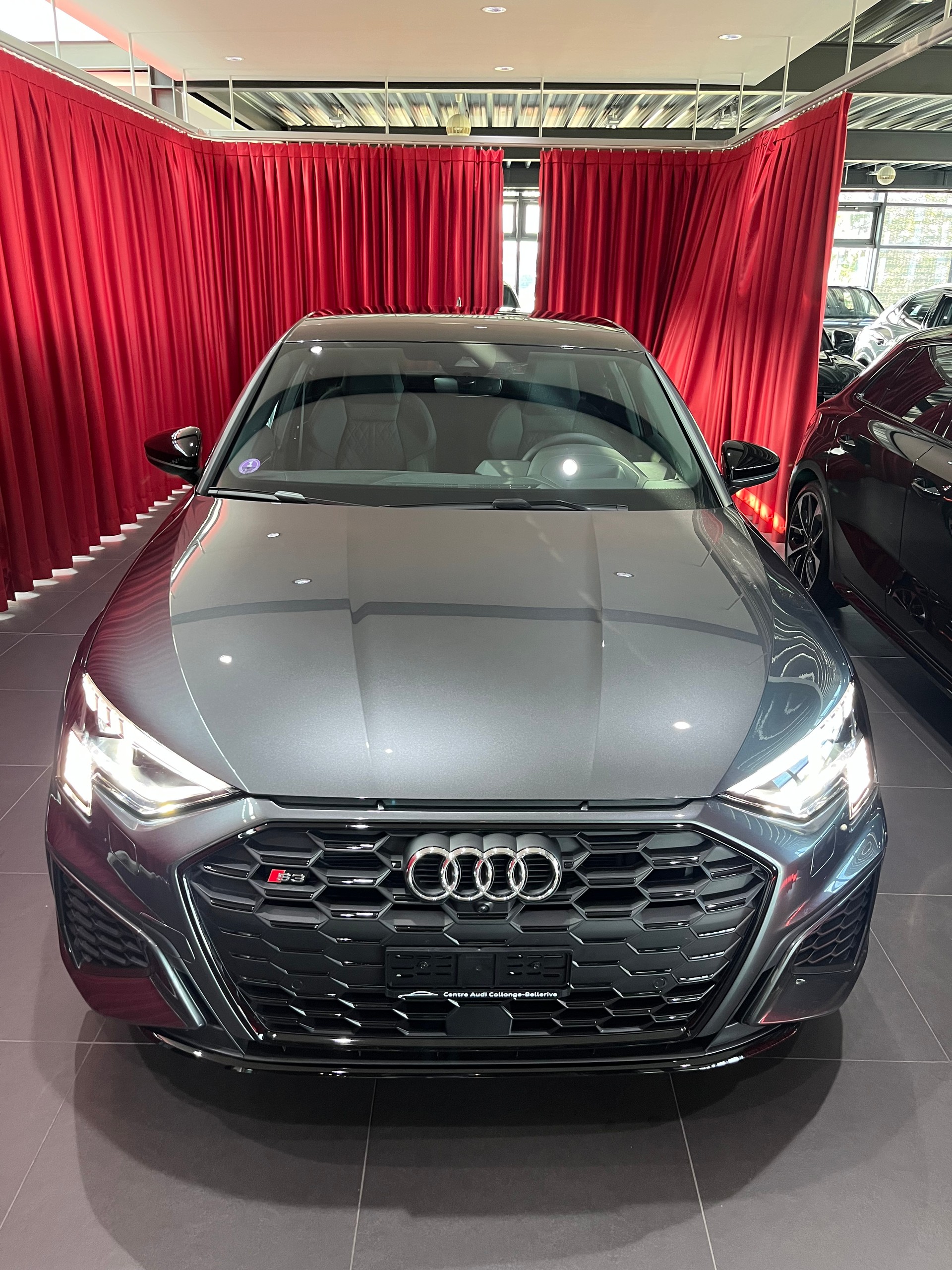 AUDI 2.0 TFSI quattro S-Tronic-image-2