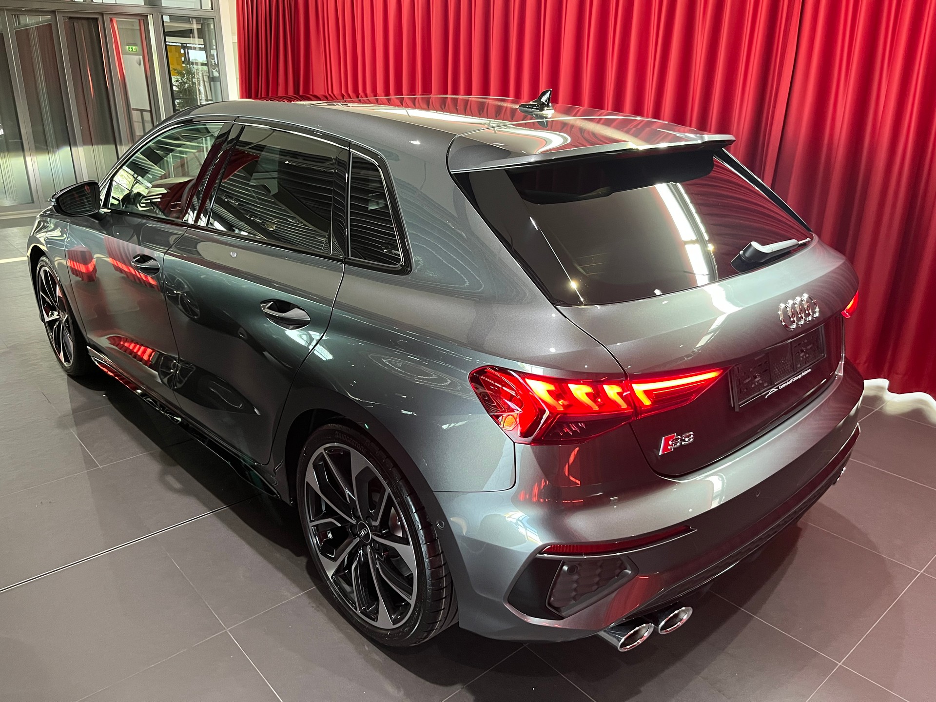 AUDI 2.0 TFSI quattro S-Tronic-image-1