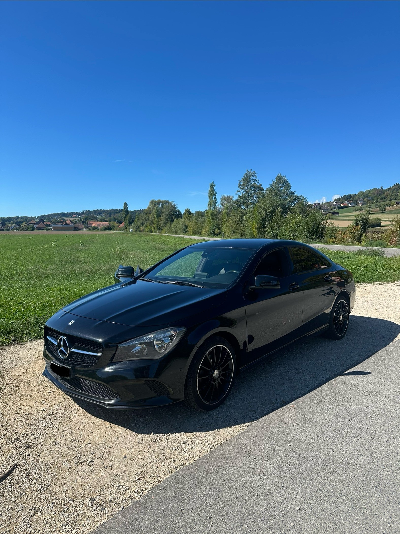 MERCEDES-BENZ CLA 200-image-0