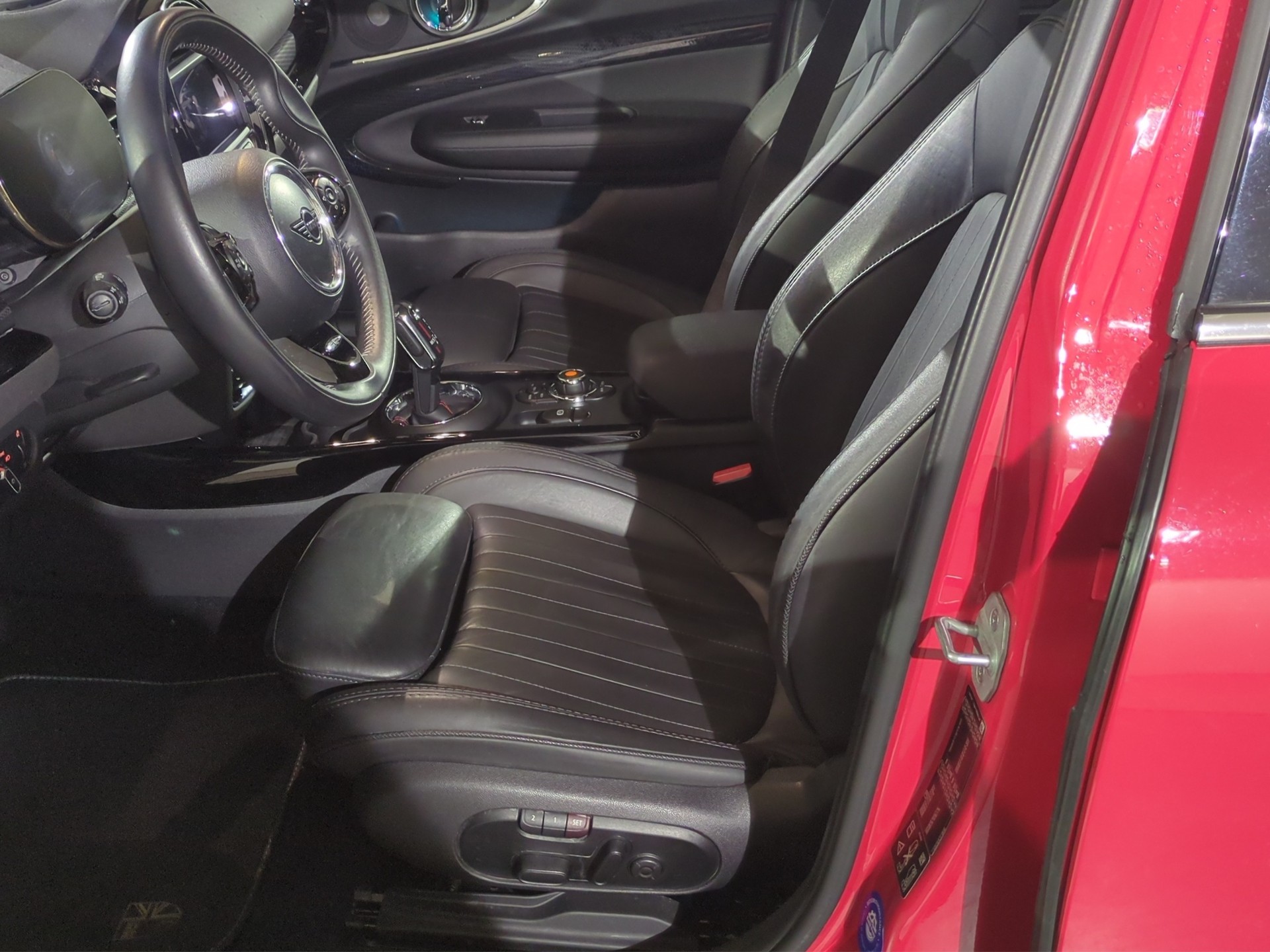 MINI Clubman Cooper S ALL4 Steptronic-image-8