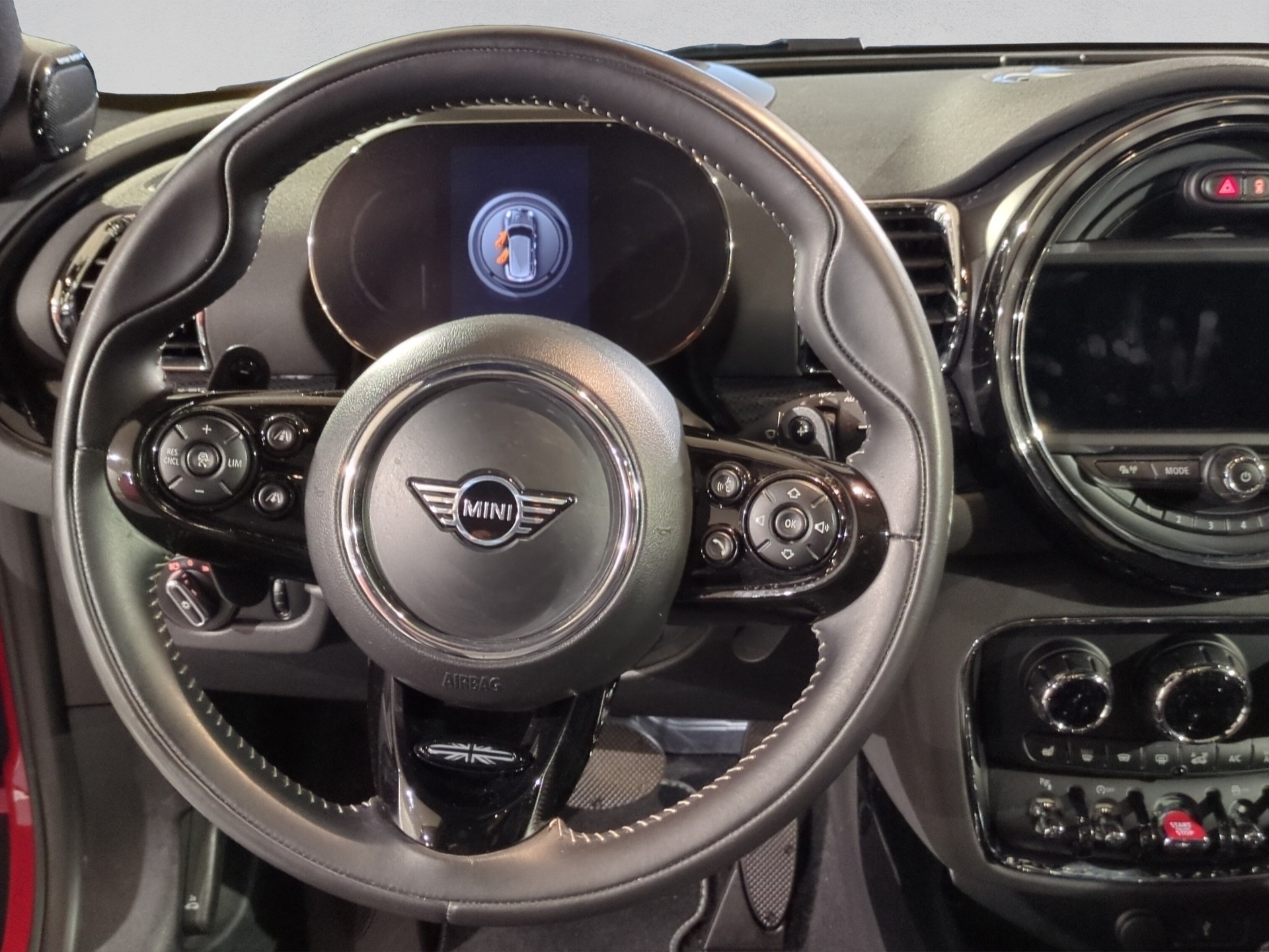 MINI Clubman Cooper S ALL4 Steptronic-image-9