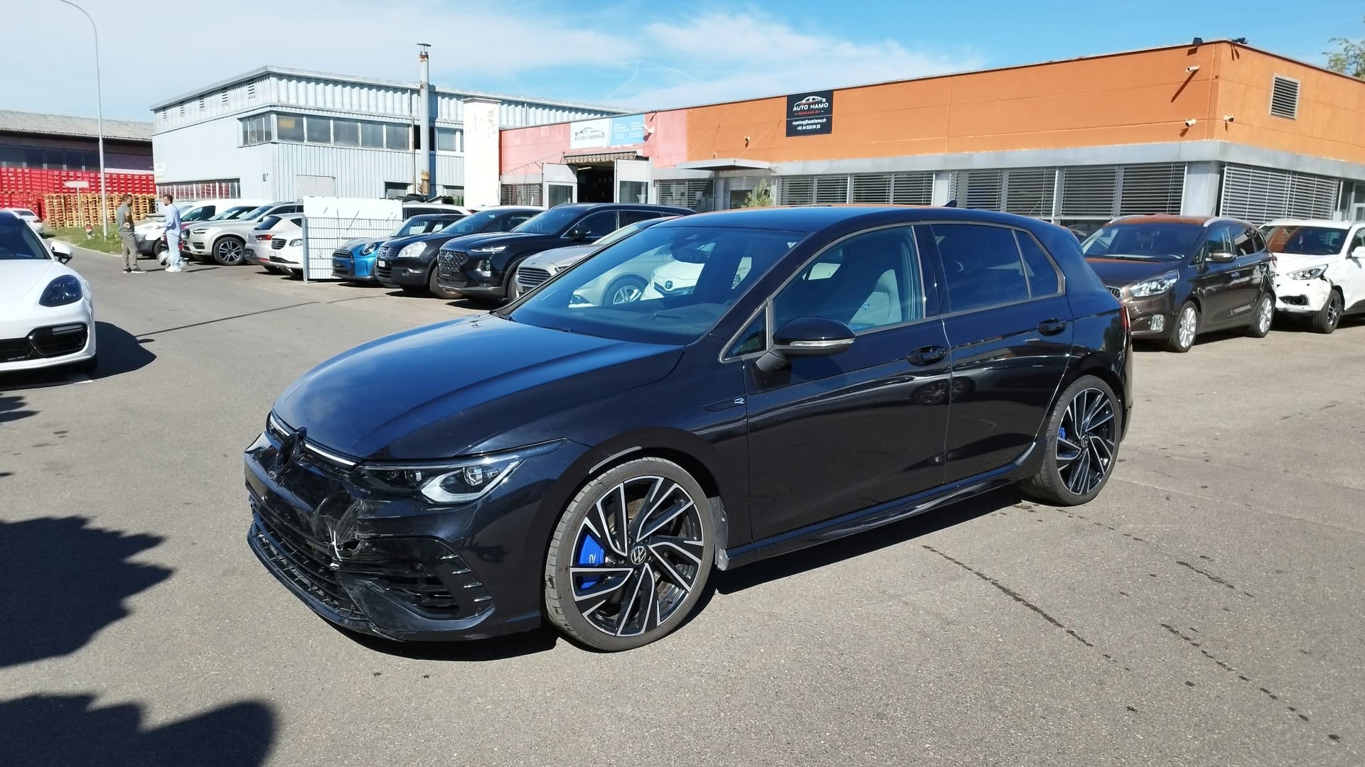 VW Golf 2.0 TSI R DSG 4Motion-image-0
