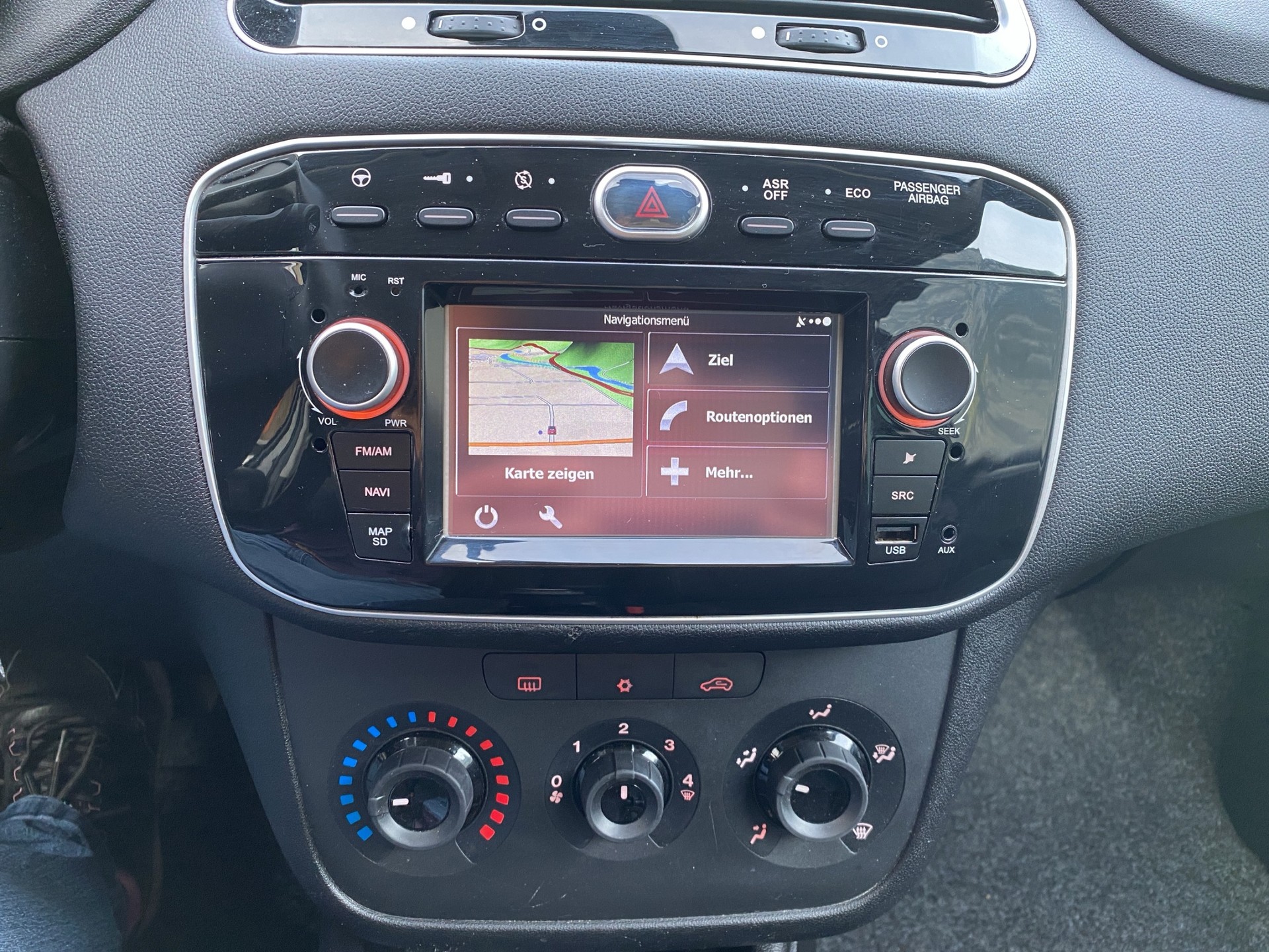 FIAT Punto 0.9 Twinair MYSTYLE-image-12
