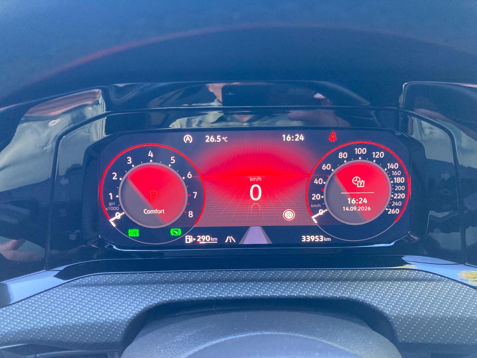 VW Golf 2.0 TSI R-Line DSG 4 Motion-image-15