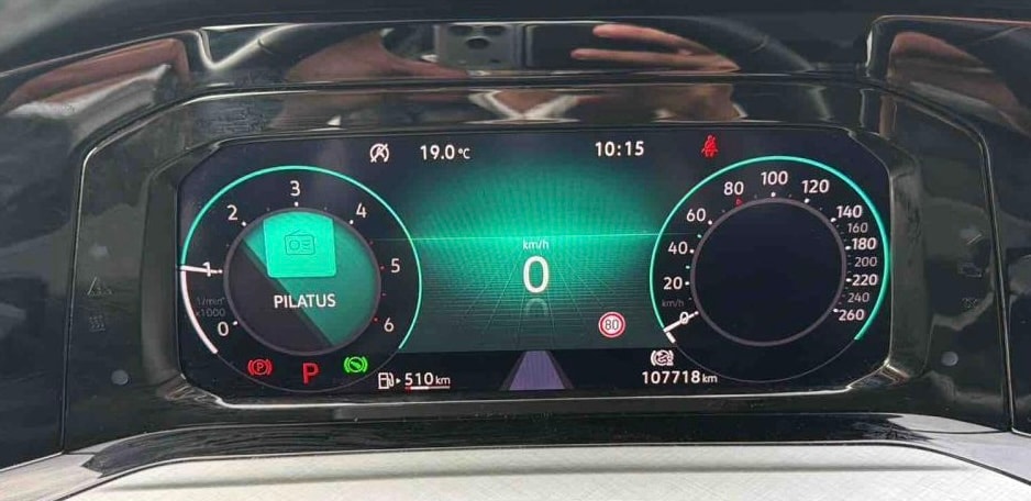 VW Golf Variant 2.0 TDI Life DSG ** Frisch ab MFK und Service ** CH Auto ** 1. Hand **-image-12