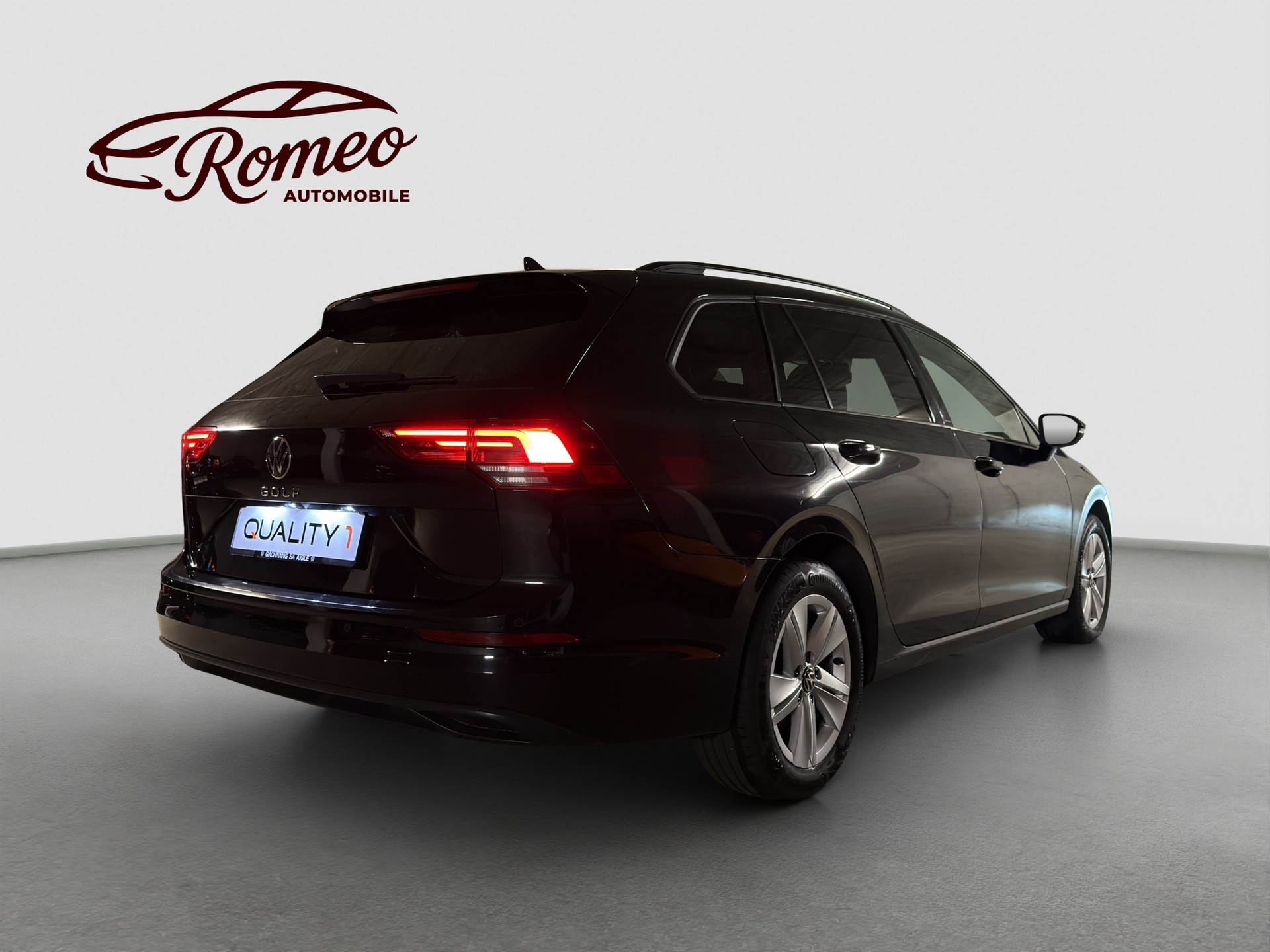 VW Golf Variant 2.0 TDI Life DSG ** Frisch ab MFK und Service ** CH Auto ** 1. Hand **-image-2