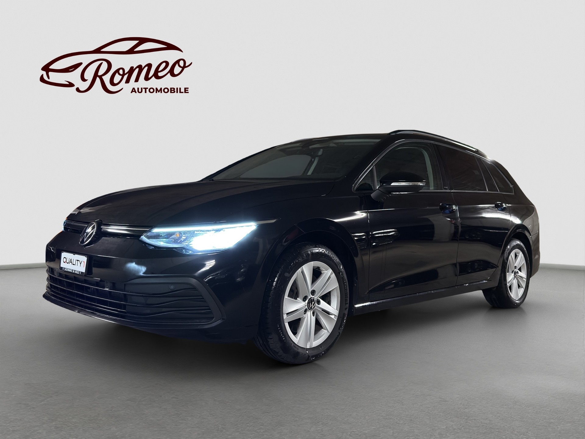 VW Golf Variant 2.0 TDI Life DSG ** Frisch ab MFK und Service ** CH Auto ** 1. Hand **-image-0