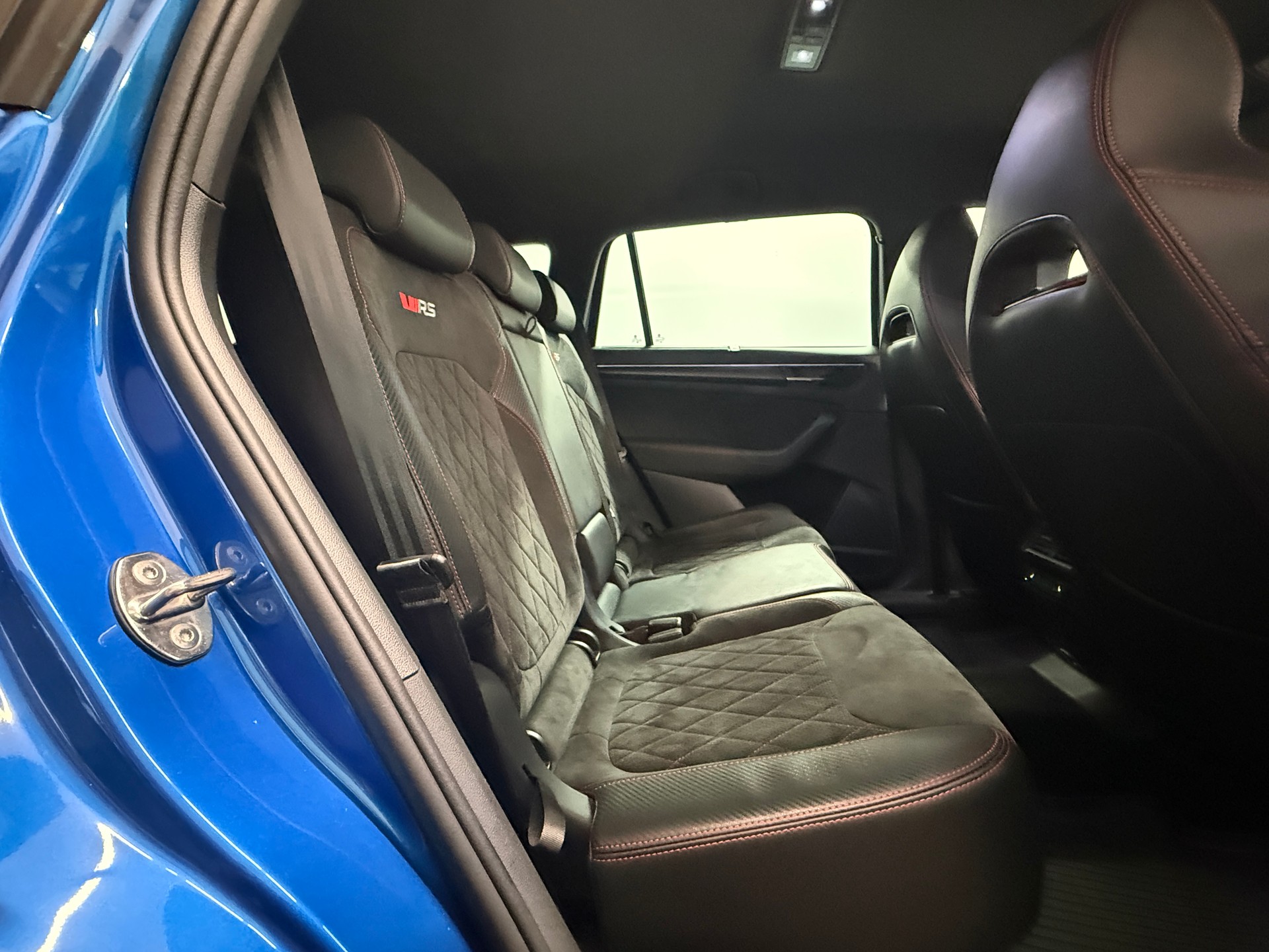 SKODA Kodiaq 2.0 Bi-TDI SCR RS 4x4 DSG Ab 350.- pro Monat AHK 2500kg-image-12