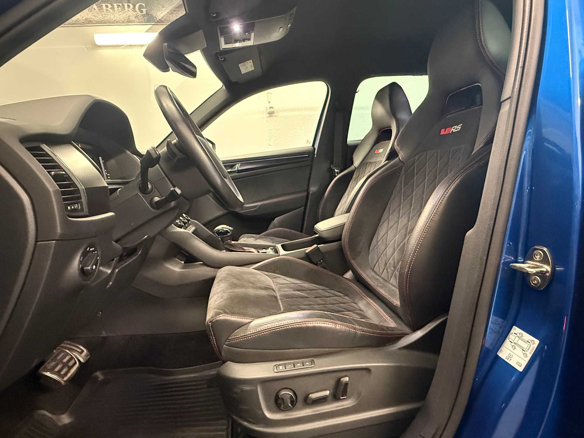 SKODA Kodiaq 2.0 Bi-TDI SCR RS 4x4 DSG Ab 350.- pro Monat AHK 2500kg-image-9