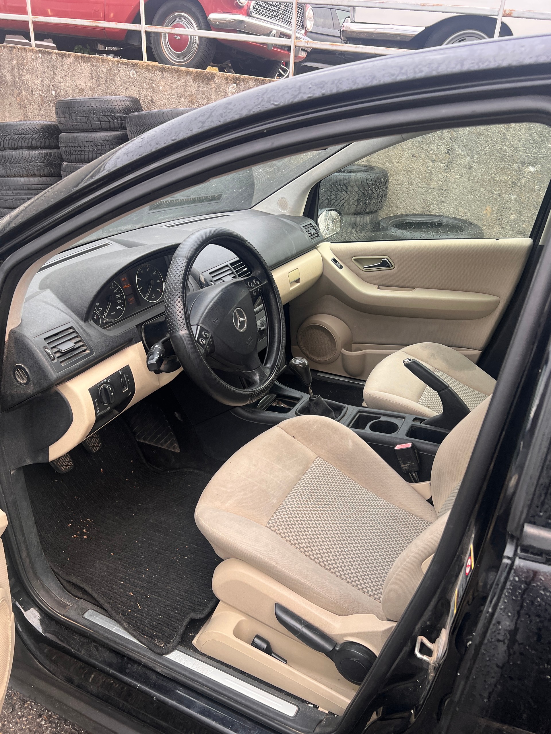 MERCEDES-BENZ A 150 Classic-image-4