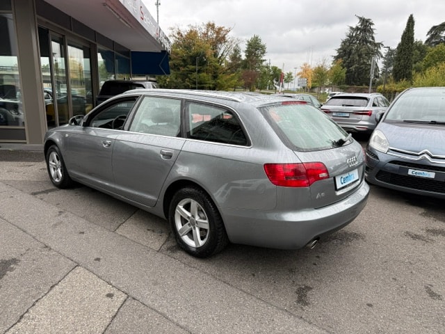 AUDI A6 Avant 2.4 V6-image-4