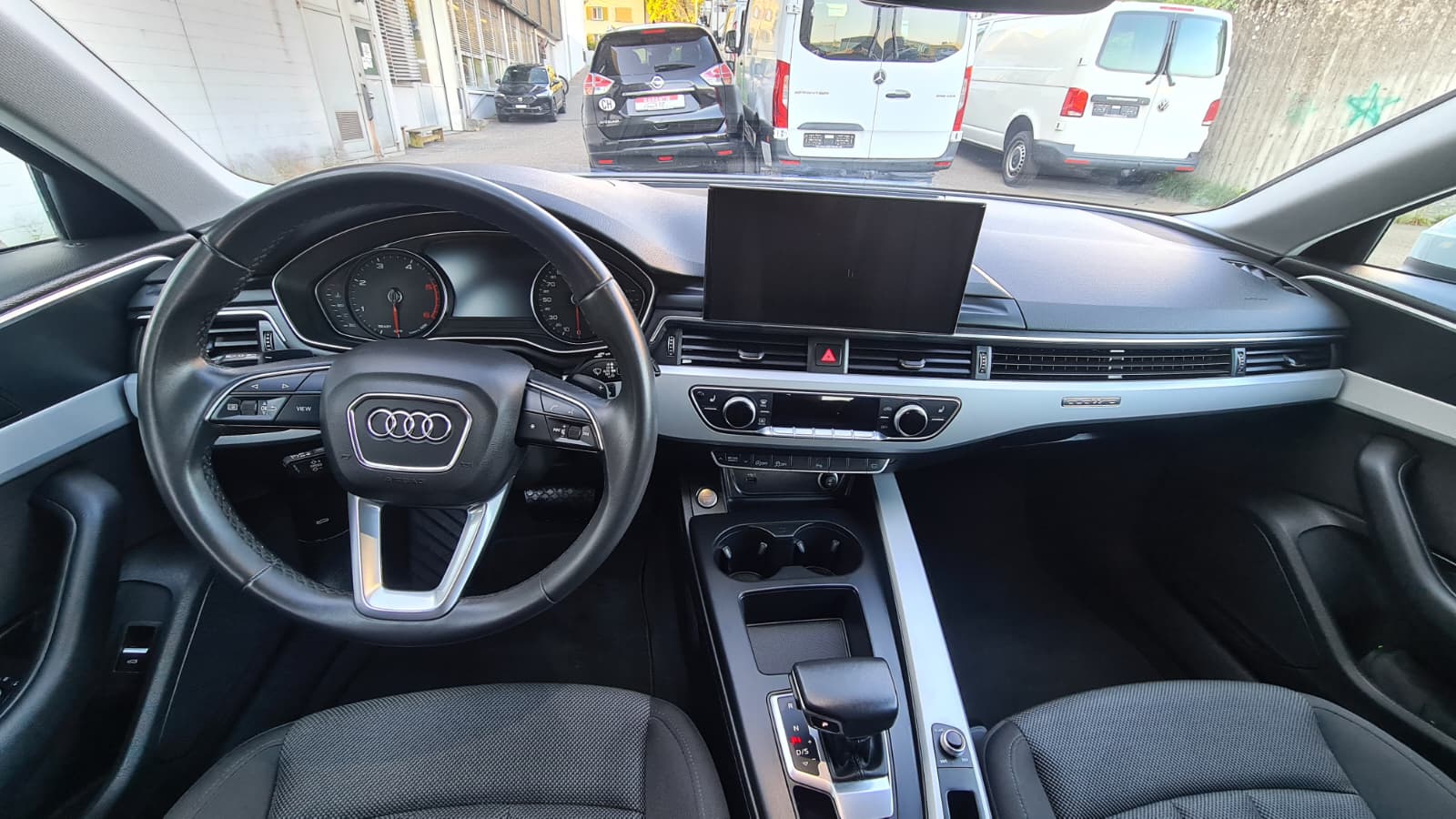 AUDI A4 Avant 40 TDI Attraction quattro S-tronic ** Gr-Navi ** Sitzehizung ** Tempomat ** PDC V+H ** Modell 2023 ** Ab MFK **-image-17