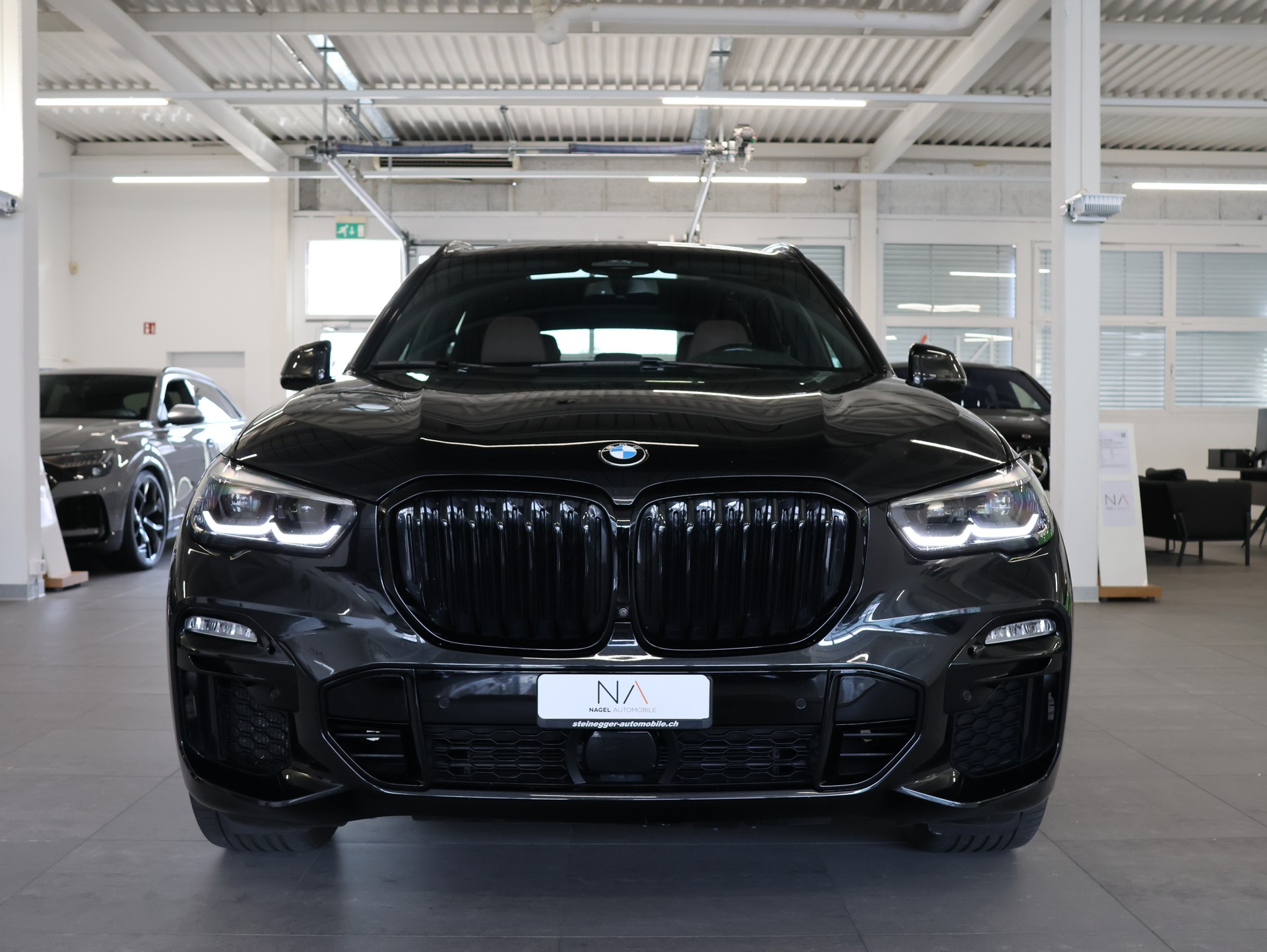 BMW X5 xDrive M50d Steptronic-image-2