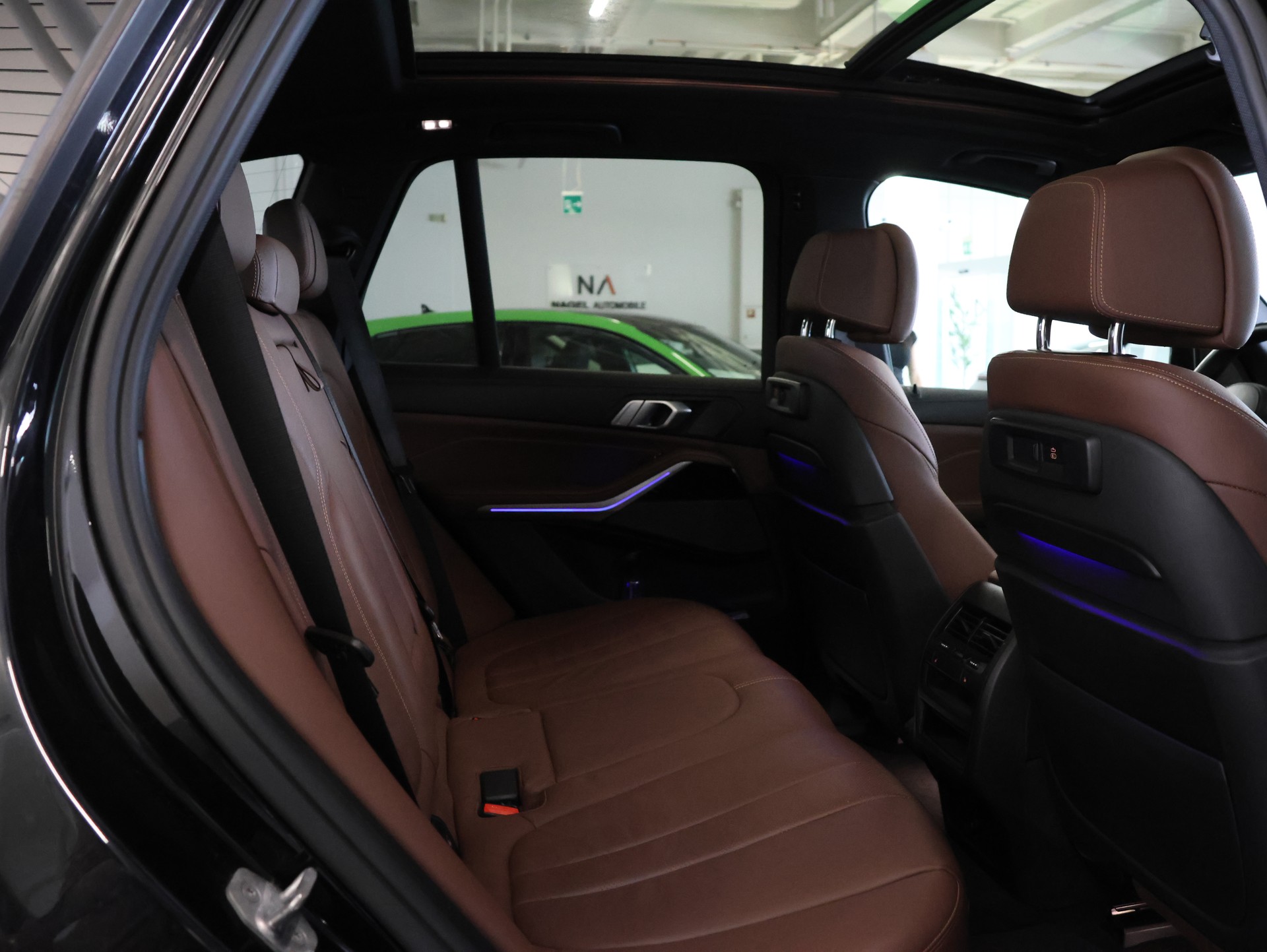 BMW X5 xDrive M50d Steptronic-image-21