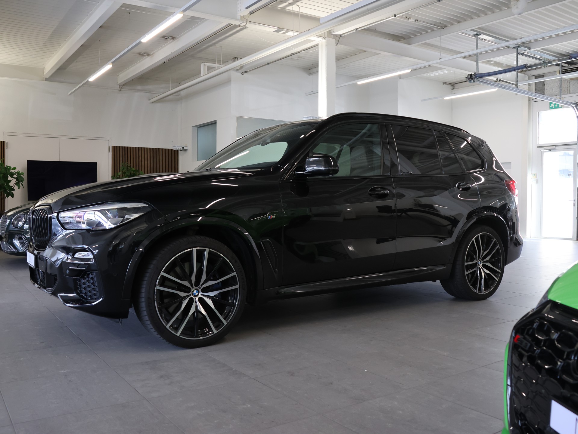 BMW X5 xDrive M50d Steptronic-image-3