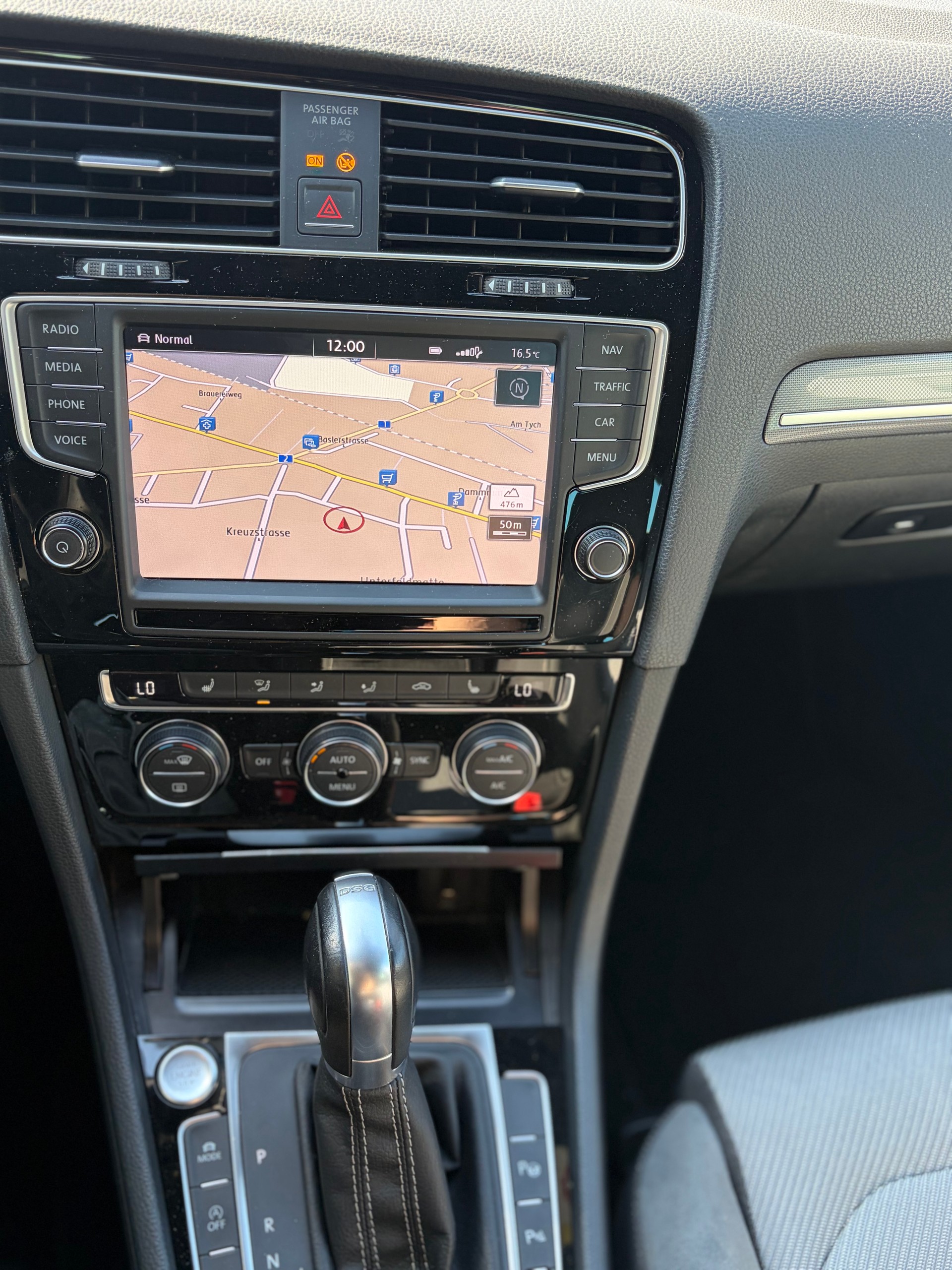 VW Golf 1.4 TSI Allstar R-Line DSG-image-13
