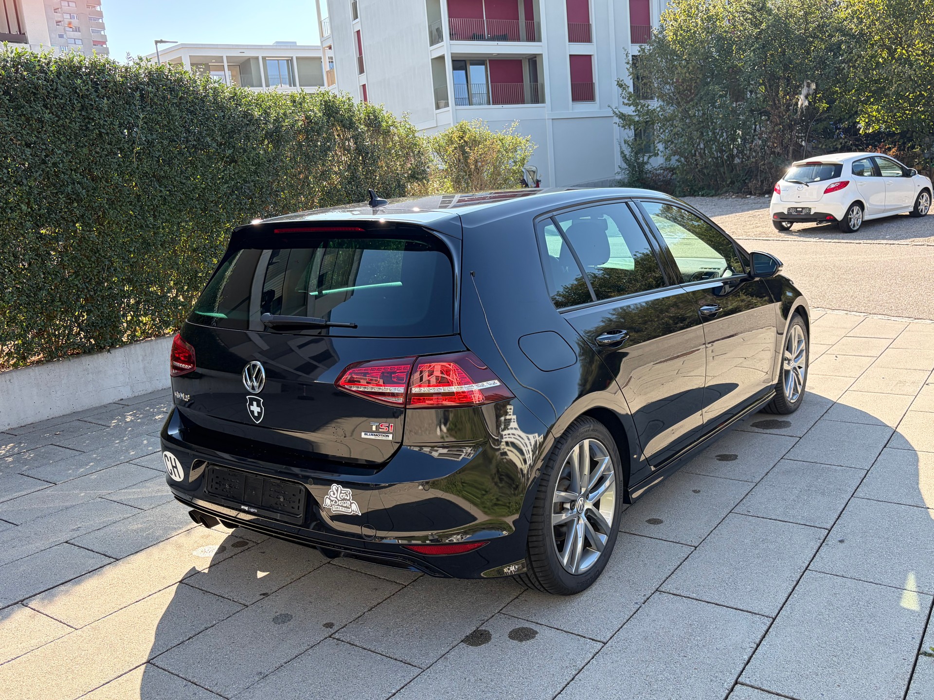 VW Golf 1.4 TSI Allstar R-Line DSG-image-5