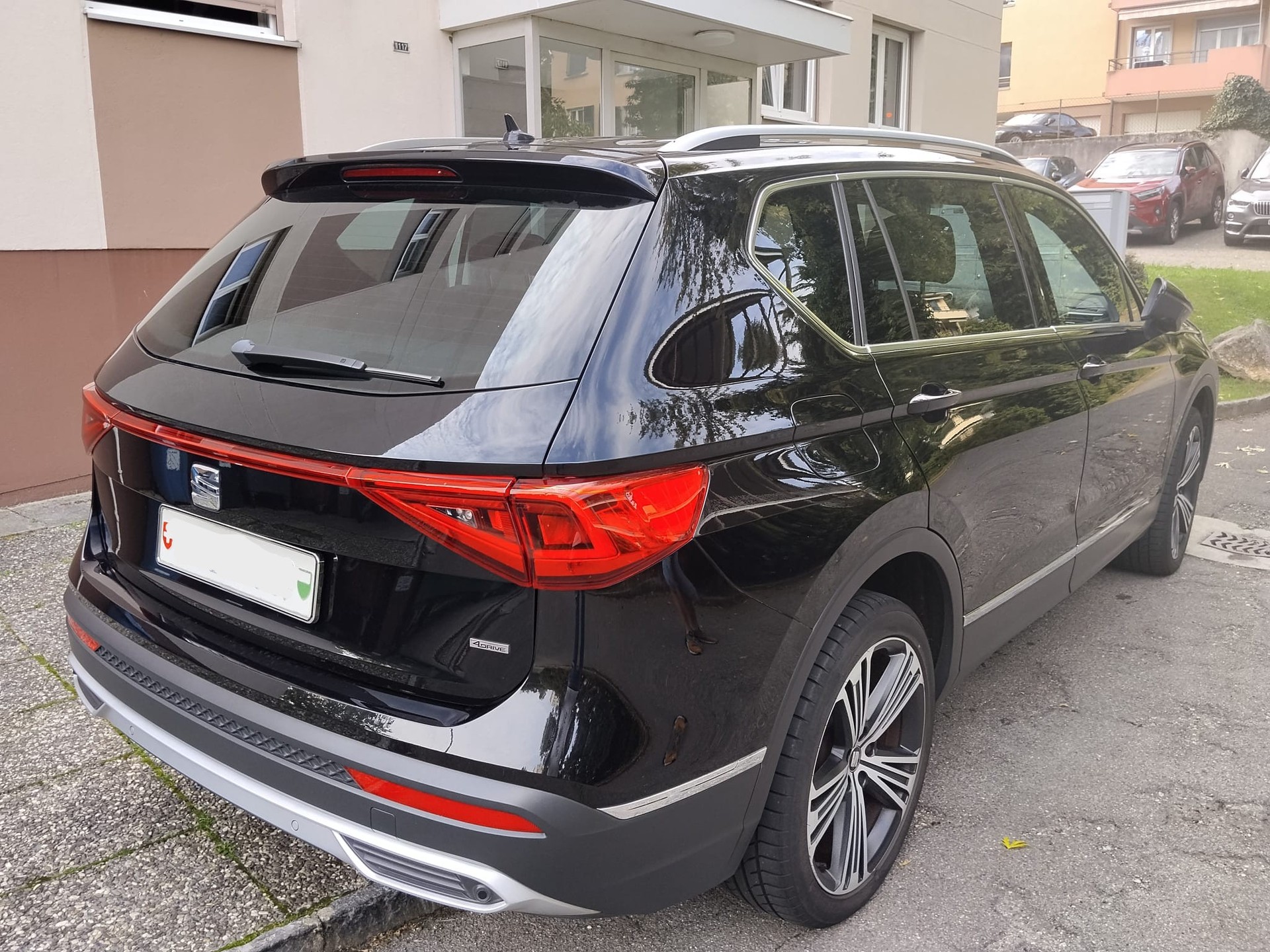 SEAT 2.0 TDI Xcellence 4Drive DSG-image-1