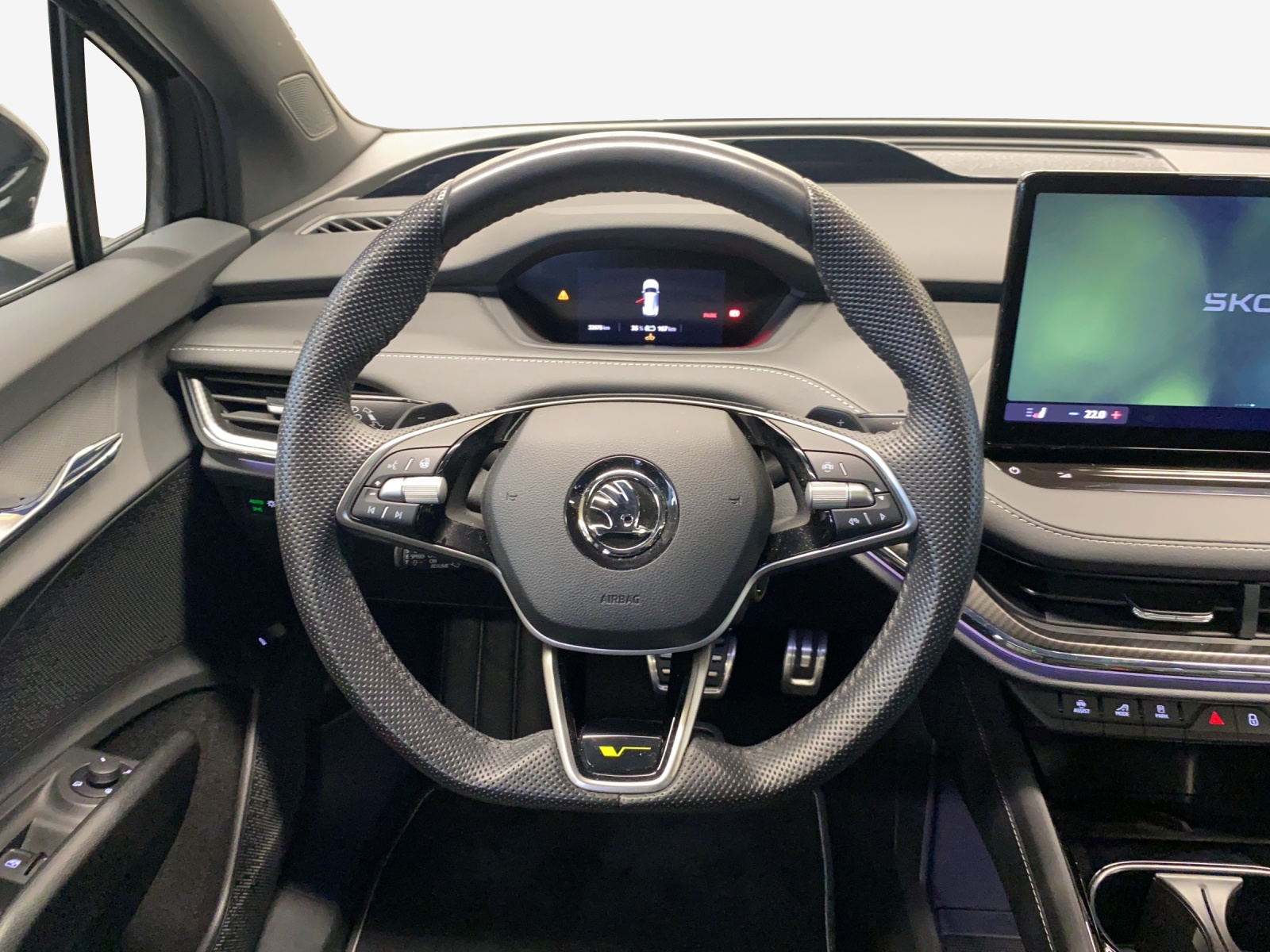 SKODA Enyaq RS 4x4-image-9