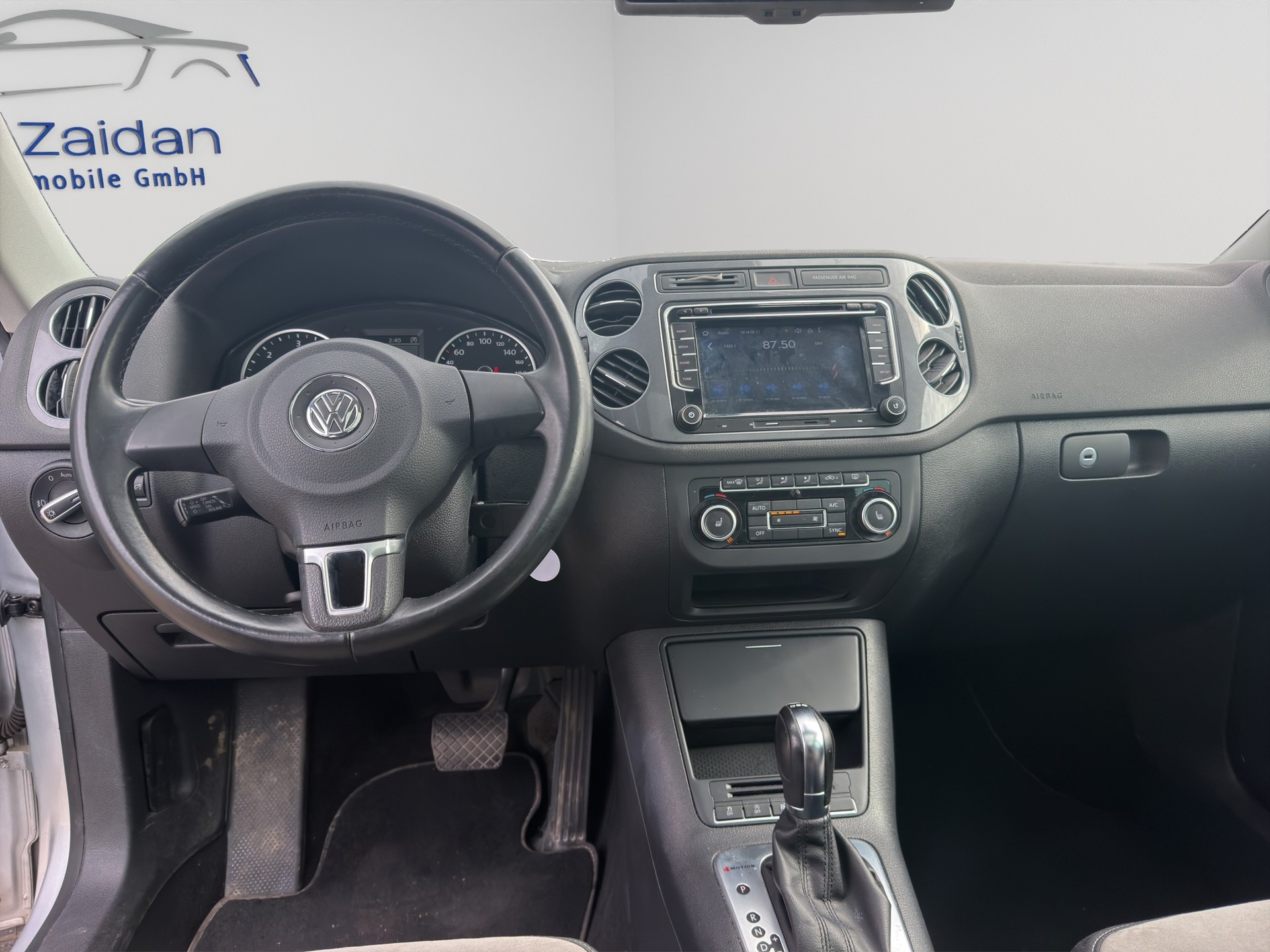 VW Tiguan 2.0 TDI BlueMotion Trend&Fun 4Motion DSG-image-11