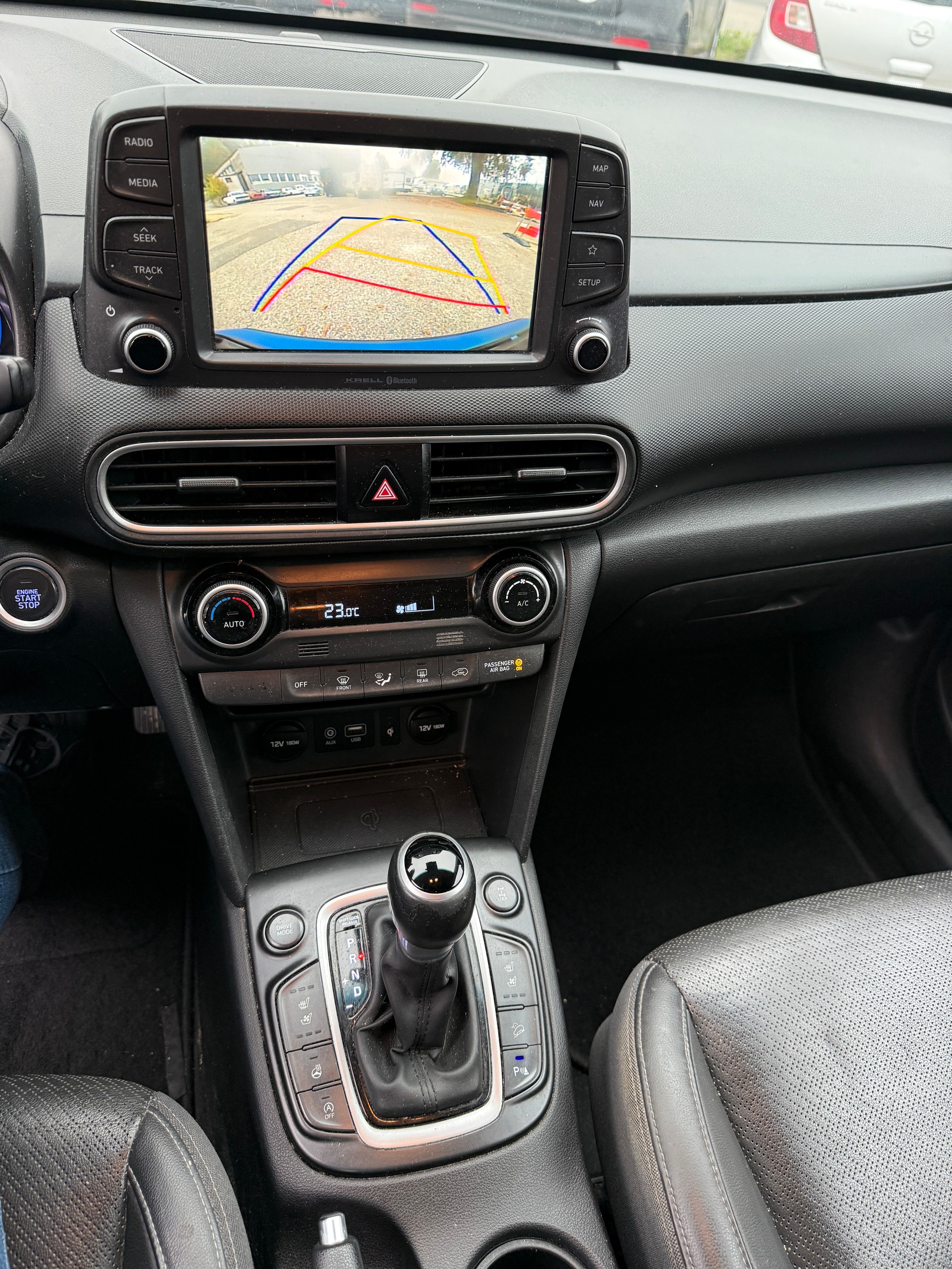 HYUNDAI Kona 1.6 T-GDi Launch Plus 4WD DCT-image-8